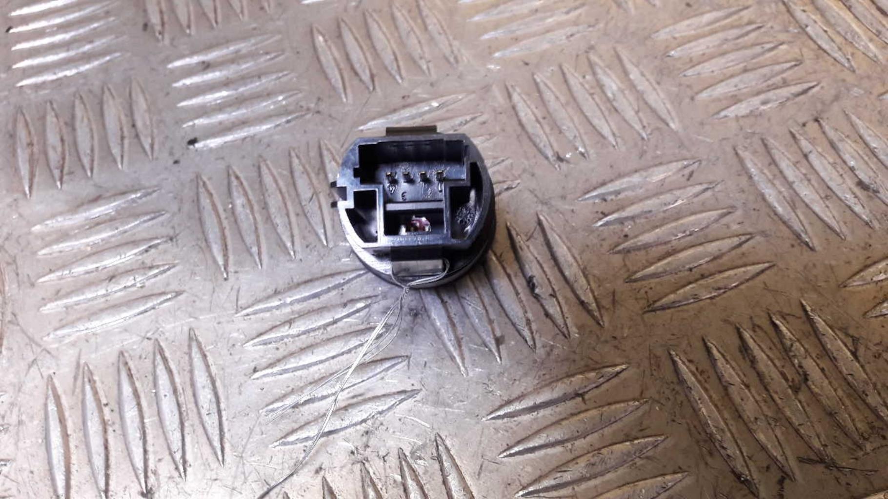 Bouton de demarrage RENAULT MEGANE 2 PHASE 1 Diesel - 1