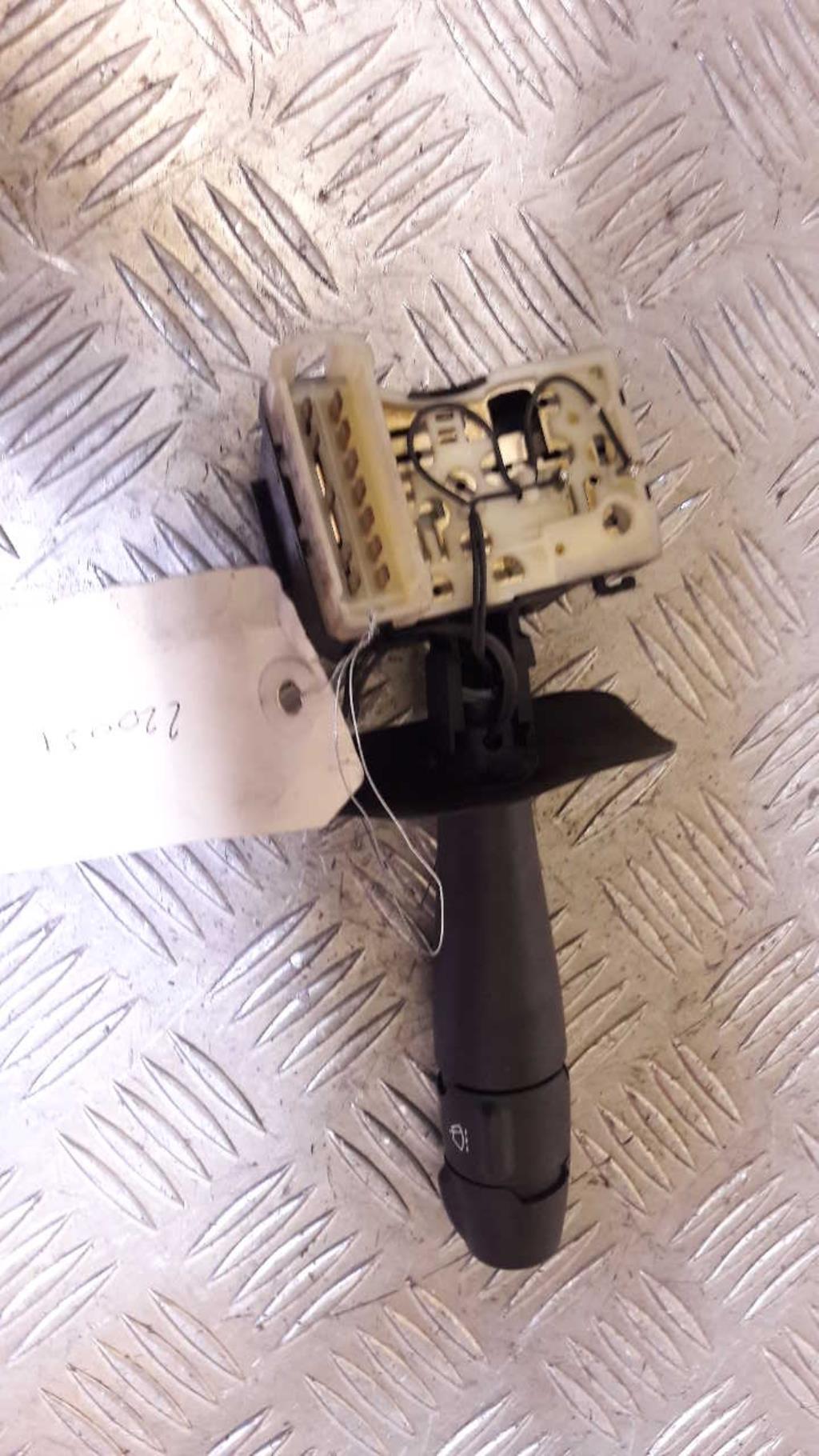 Commodo d'essuie glaces RENAULT CLIO 2 PHASE 2 Diesel - 1