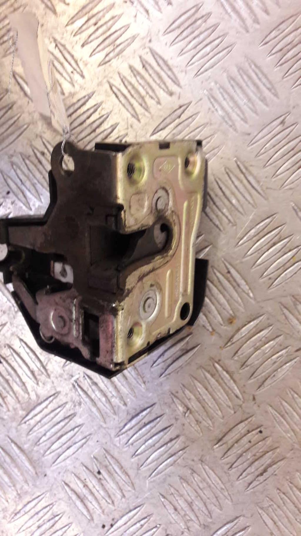 Serrure avant gauche RENAULT CLIO 2 PHASE 2 Diesel - 1