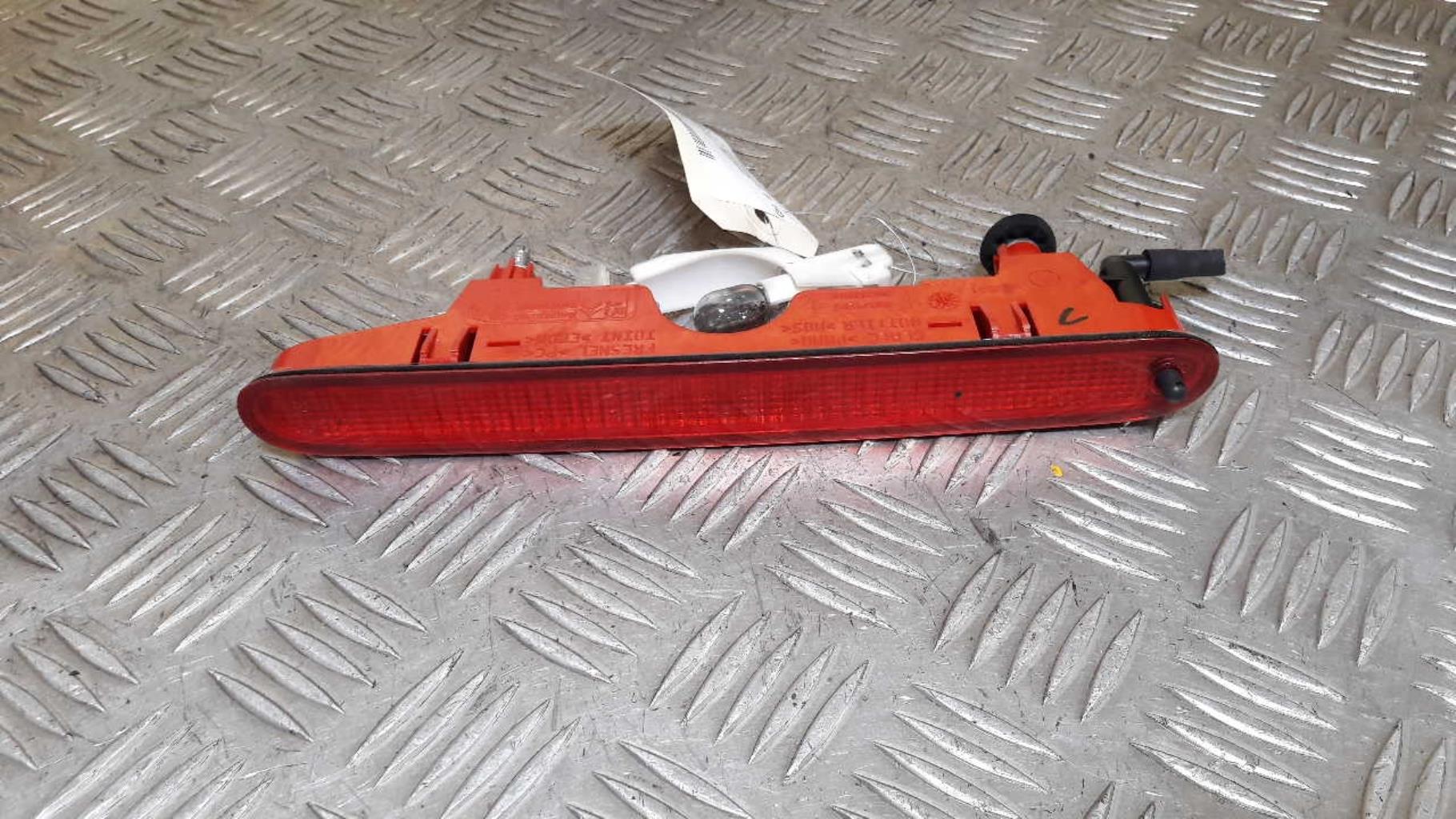 Feu arriere stop central CITROEN BERLINGO 2 PHASE 1 Diesel - 1