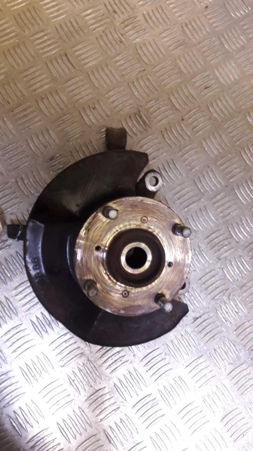 Pivot de moyeu avant droit SUZUKI SWIFT 2 PHASE 1 Essence - 1