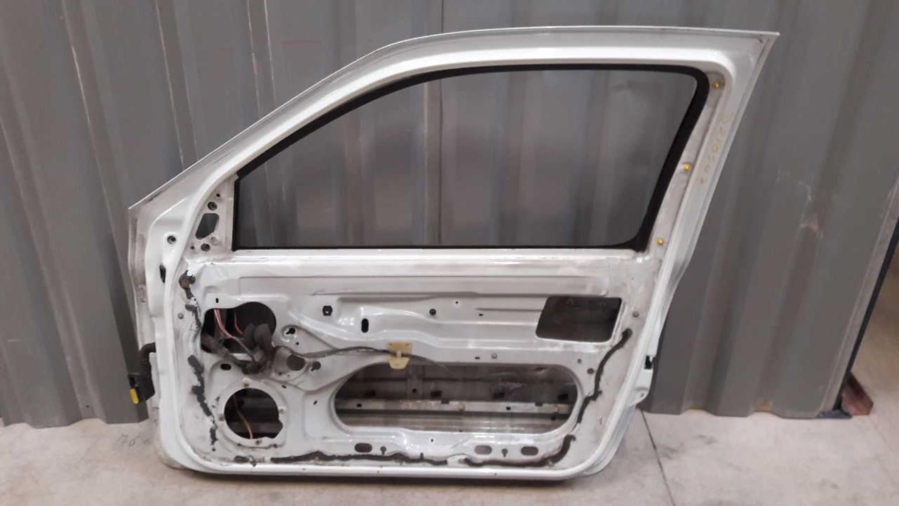 Porte avant droit RENAULT CLIO 2 PHASE 2 Diesel - 1