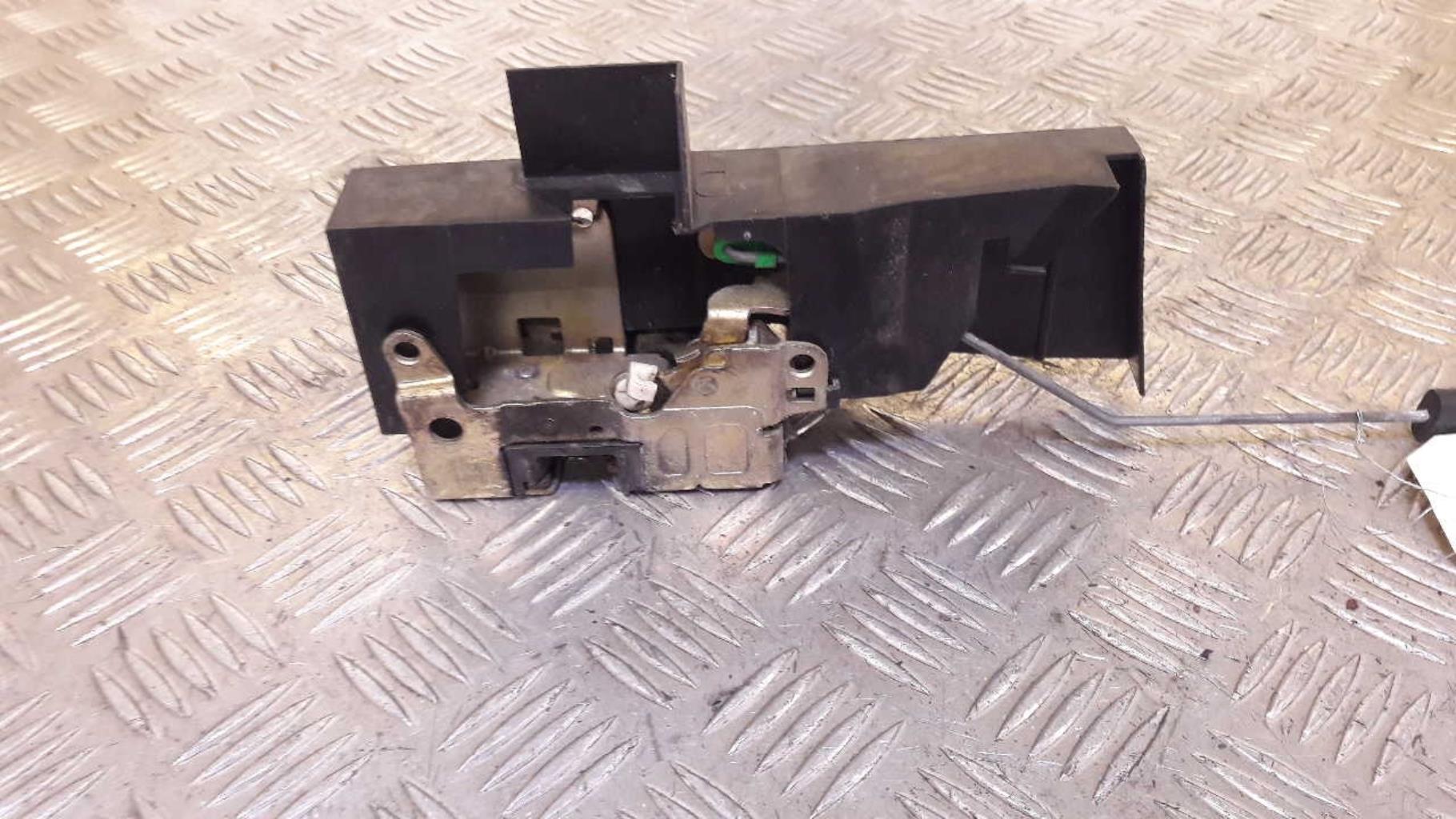 Serrure avant droit RENAULT MEGANE 1 PHASE 1 Essence - 1