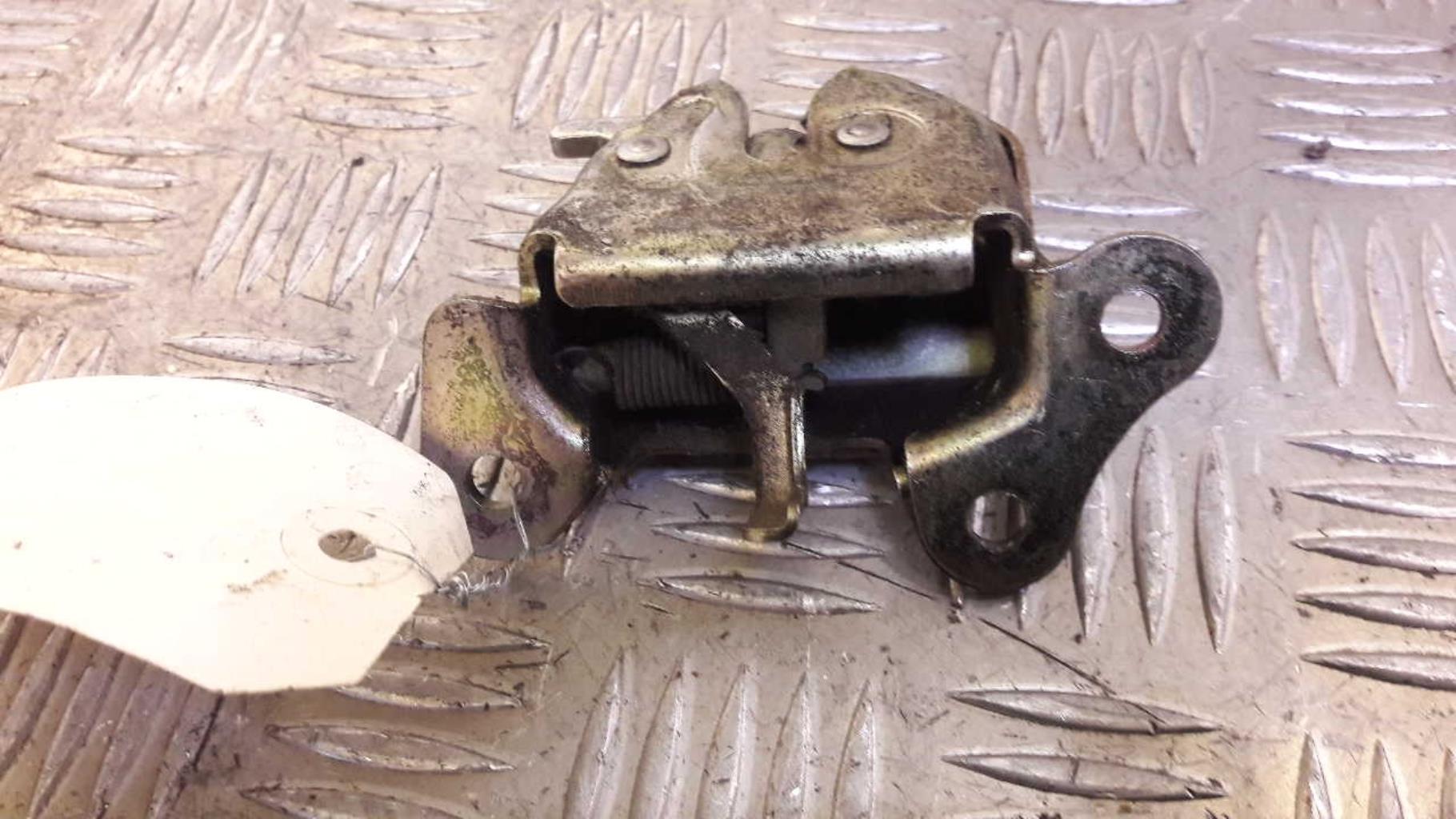 Serrure de hayon SUZUKI SWIFT 2 PHASE 1 Essence - 1