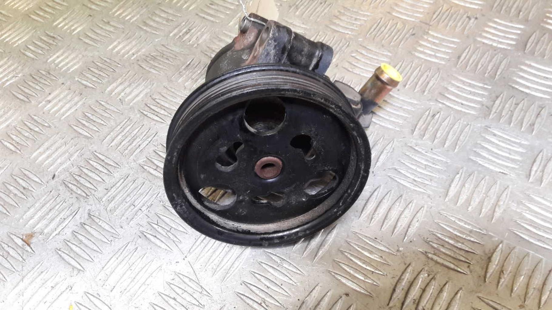 Pompe de direction FORD FIESTA 4 PHASE 2 Essence - 1