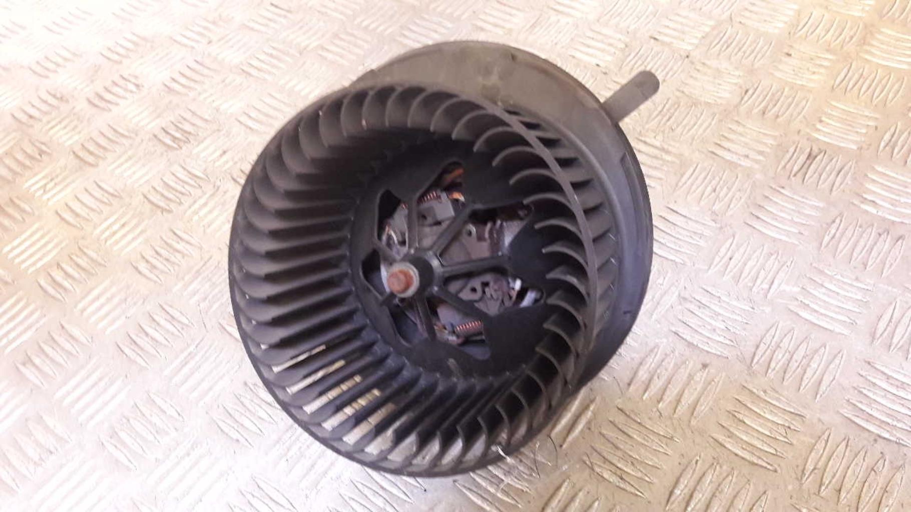 Pulseur d'air VOLKSWAGEN GOLF 5 Diesel - 1