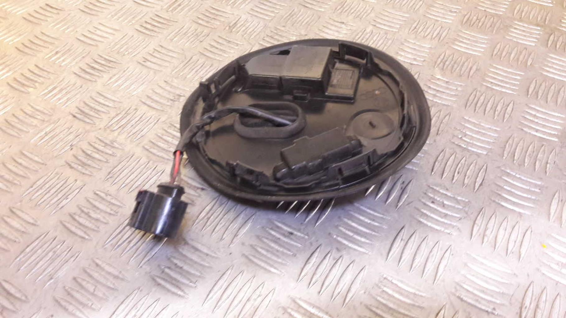 Relais electrique VOLKSWAGEN JETTA 4 Essence/Hybride - 1