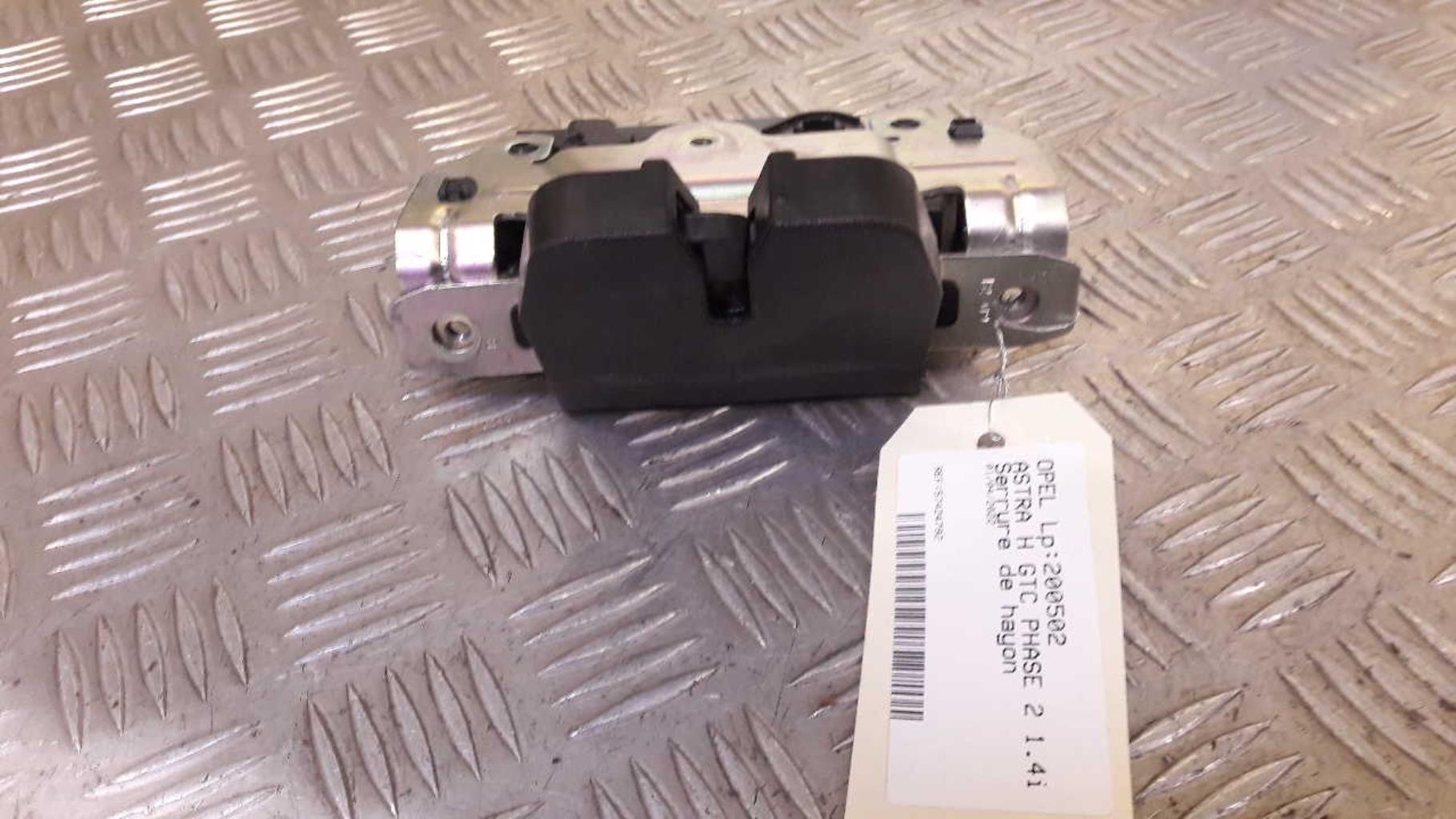 Serrure de hayon OPEL ASTRA H GTC PHASE 2 Essence - 1