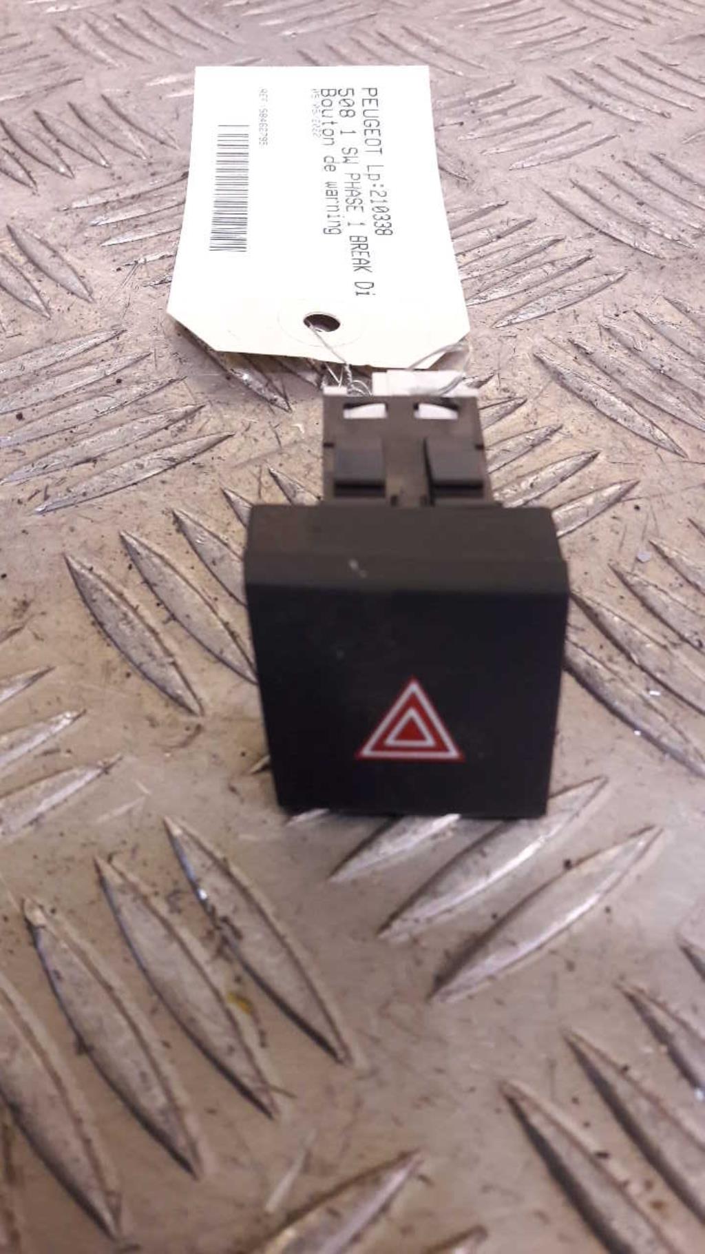 Bouton de warning PEUGEOT 508 1 SW PHASE 1 BREAK Diesel - 1