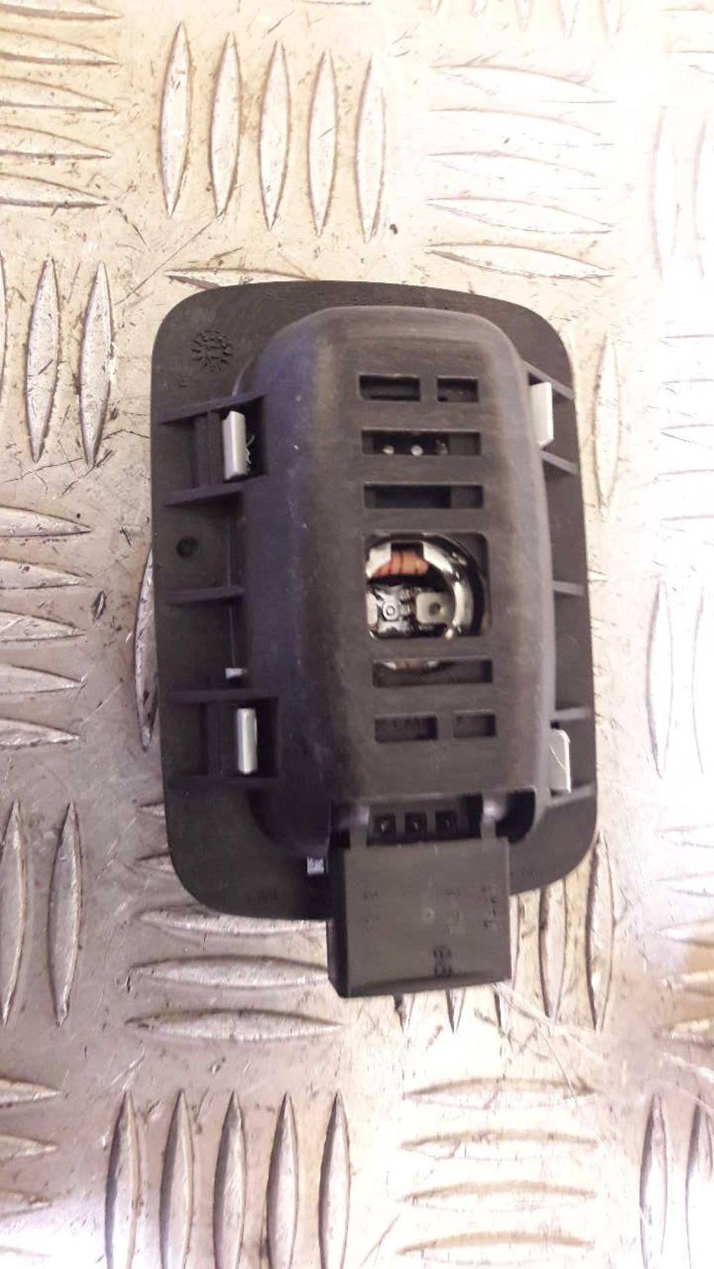 Eclairage de plafonnier PEUGEOT 508 1 SW PHASE 1 BREAK Diesel - 1