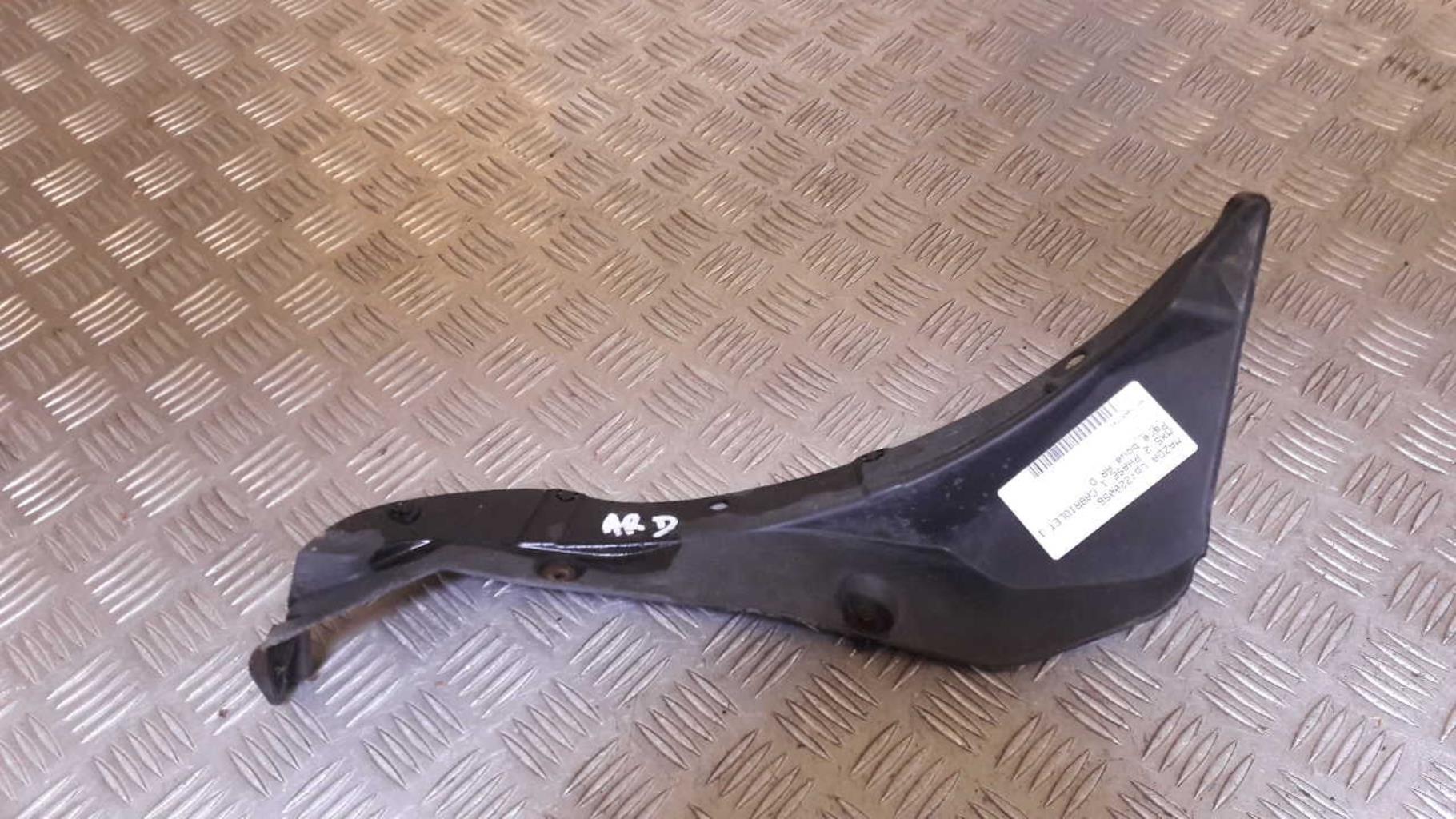 Pare boue arriere droit MAZDA MX5 2 PHASE 1 CABRIOLET Essence - 1