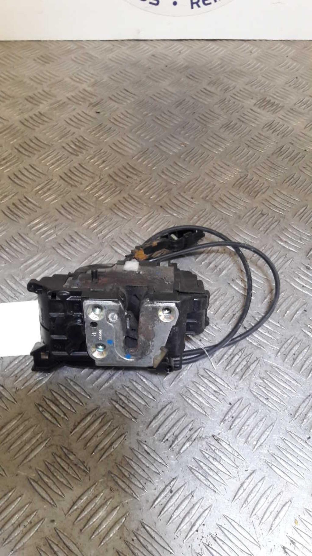 Serrure arriere droit RENAULT CLIO 3 PHASE 1 Diesel - 1
