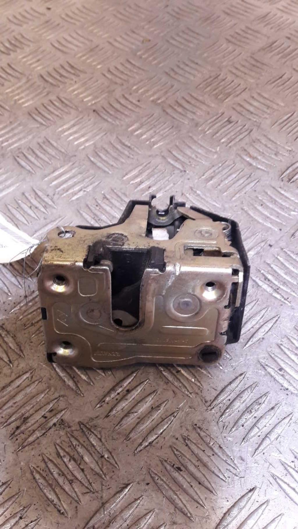 Serrure avant droit RENAULT SCENIC 1 PHASE 2 Diesel - 1