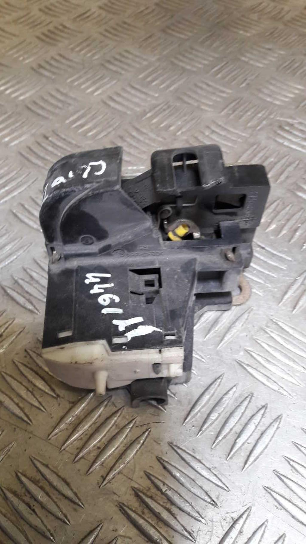 Serrure avant gauche RENAULT CLIO 2 PHASE 2 Essence - 1