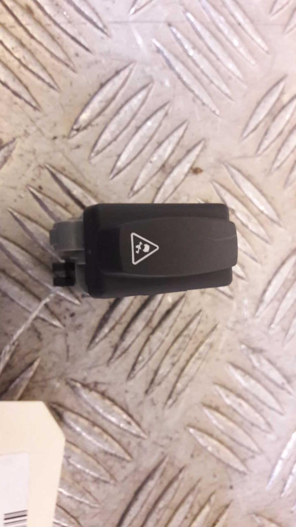 Bouton/Interrupteur RENAULT MEGANE 2 PHASE 2 Diesel - 1