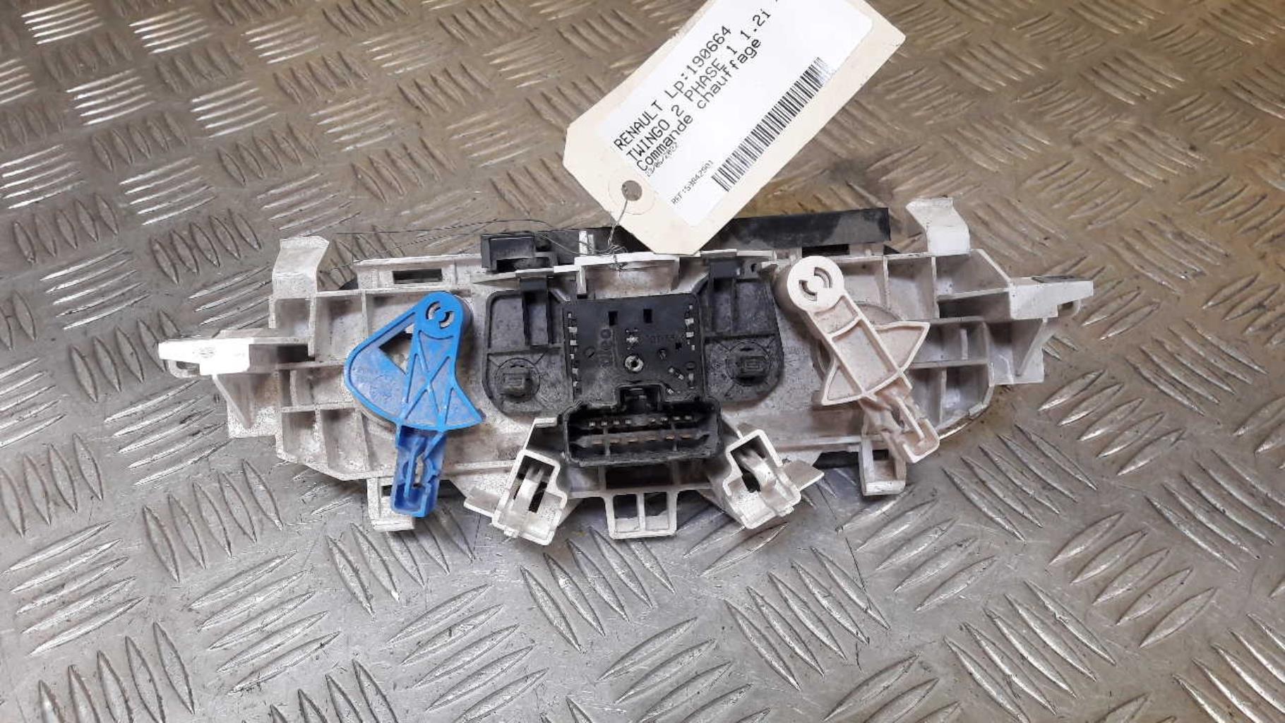 Commande chauffage RENAULT TWINGO 2 PHASE 1 Essence - 1