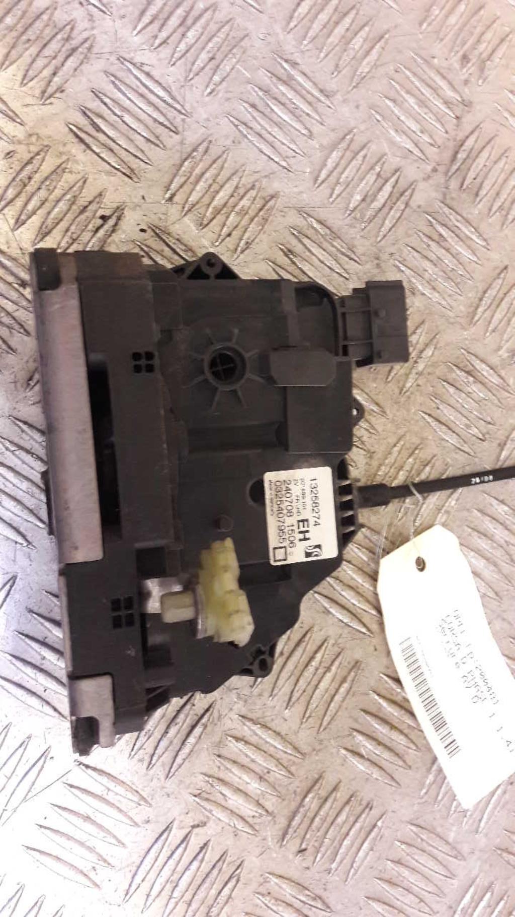 Serrure avant droit OPEL CORSA D PHASE 1 Essence - 1