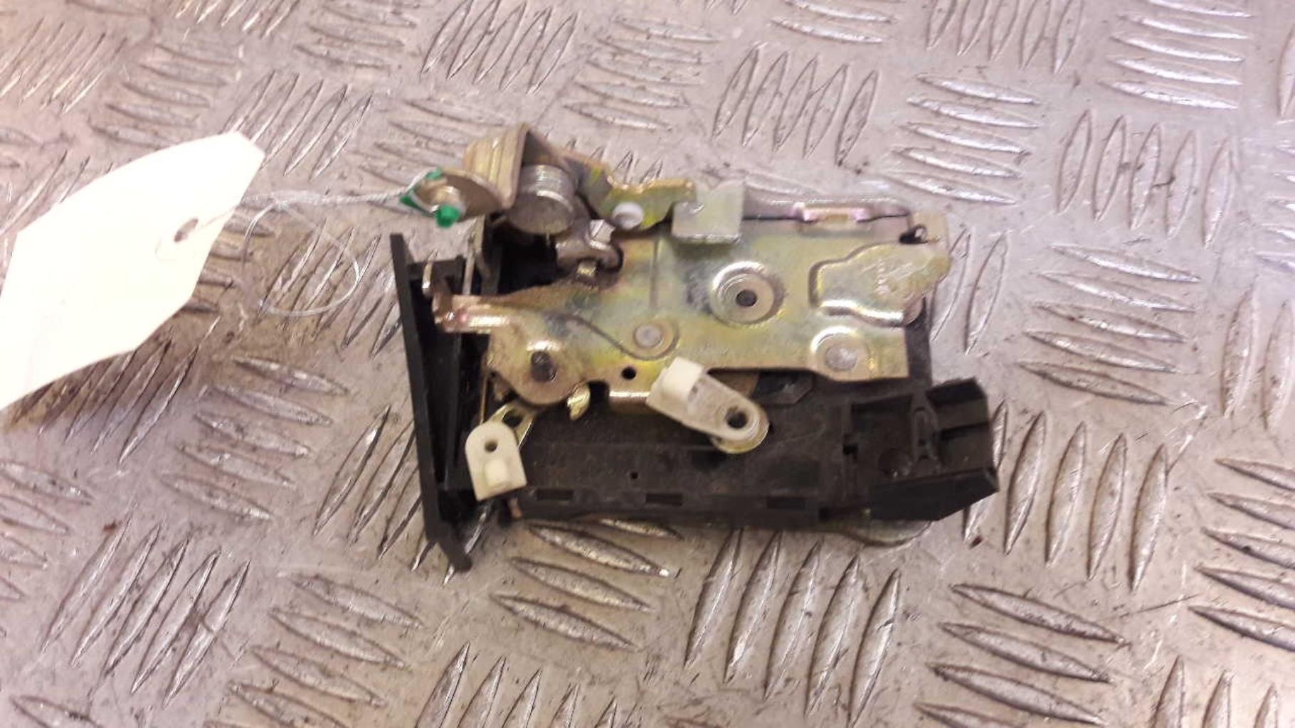 Serrure avant droit RENAULT SUPER 5 Essence - 1
