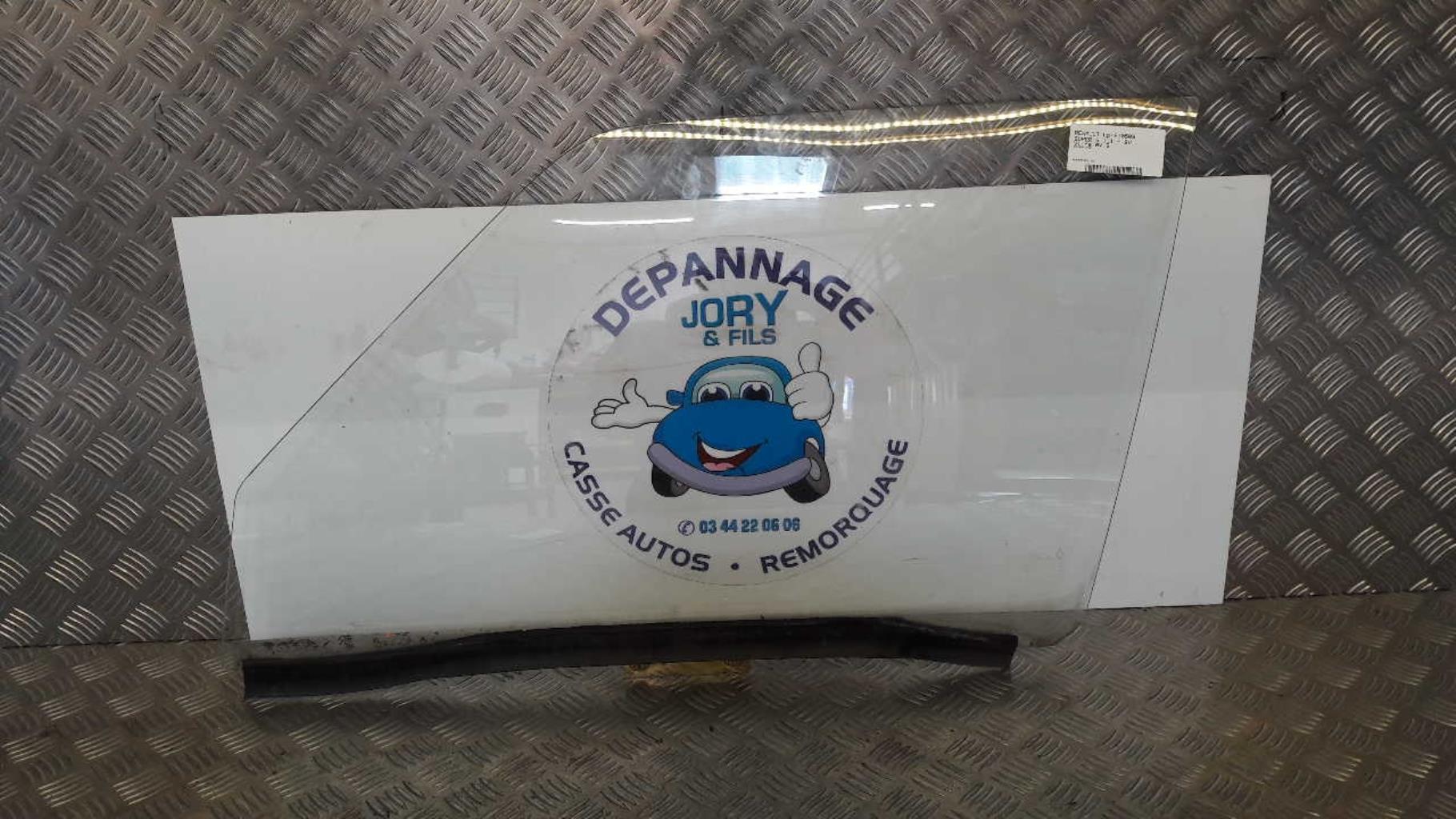 Vitre avant gauche RENAULT SUPER 5 Essence - 1
