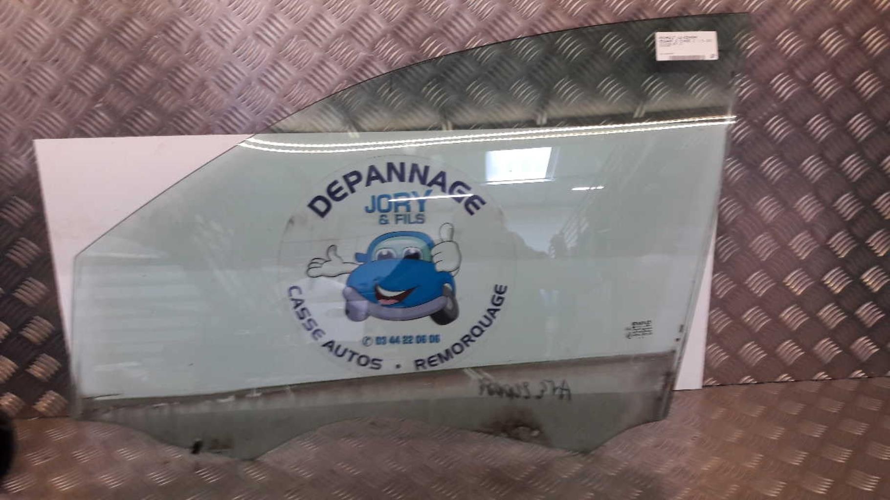 Vitre avant gauche RENAULT MEGANE 2 PHASE 2 Diesel - 1
