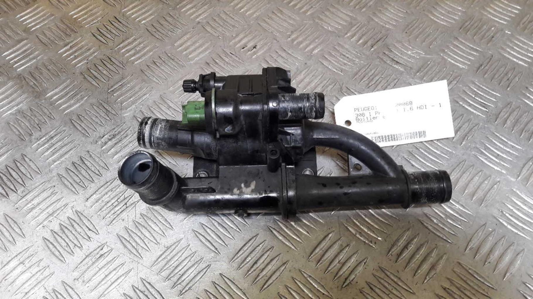 Boitier eau PEUGEOT 308 1 PHASE 1 Diesel - 1