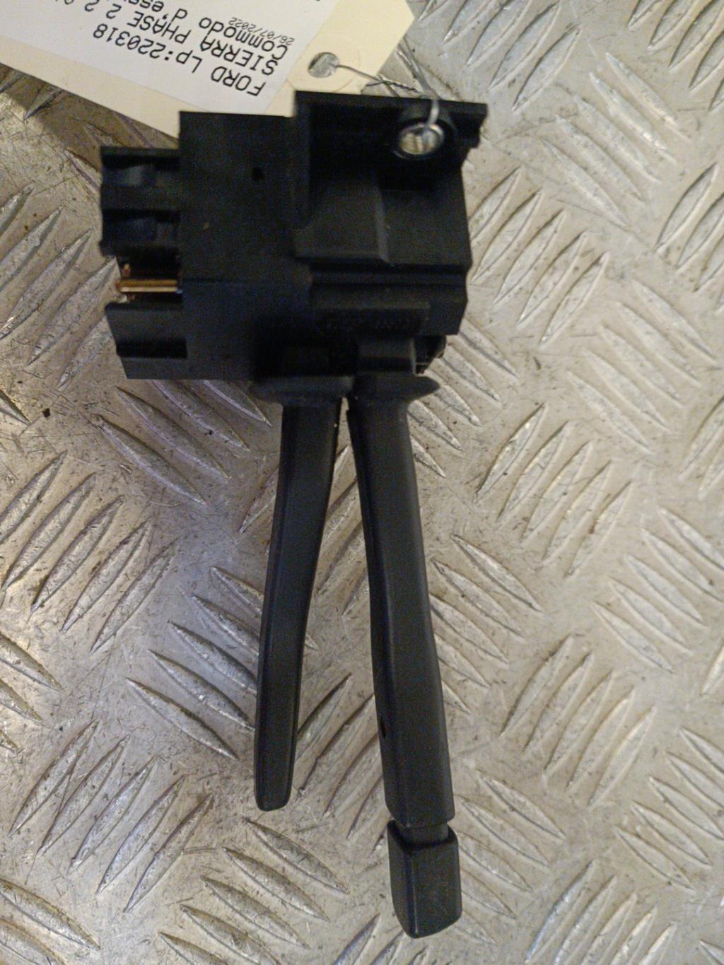 Commodo d'essuie glaces FORD SIERRA PHASE 2 Essence - 1