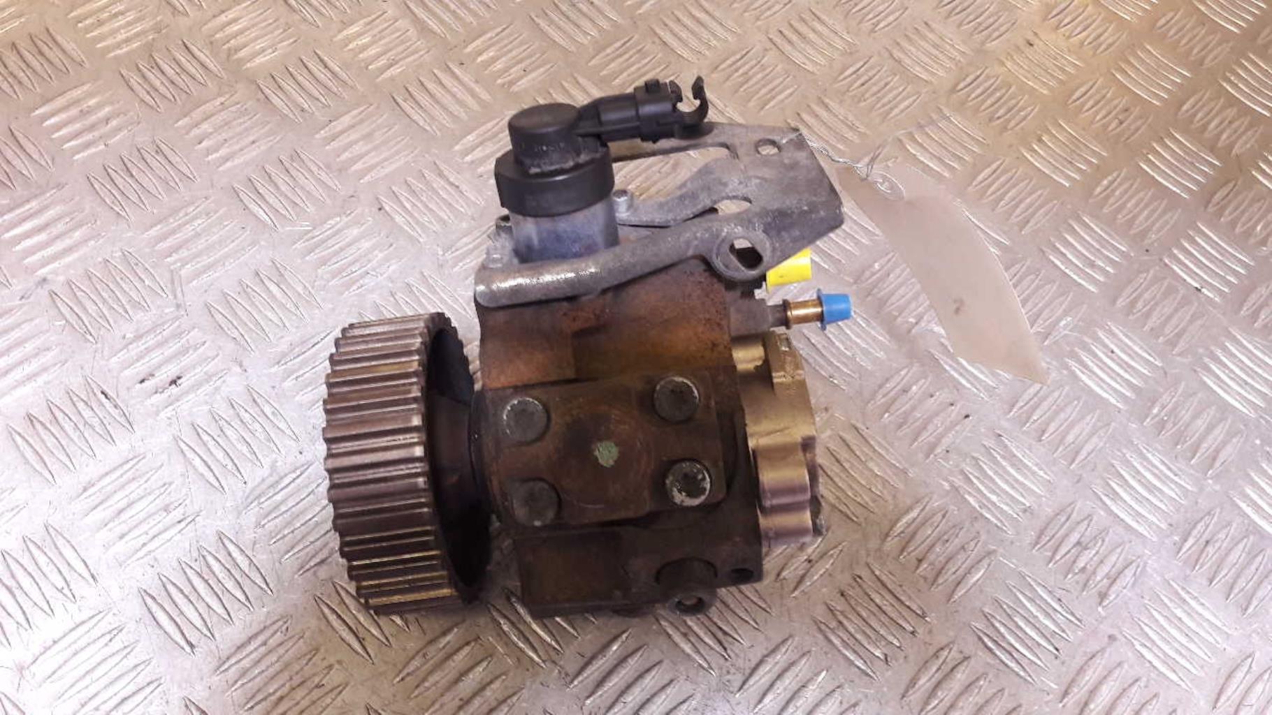 Pompe à injection PEUGEOT 308 1 PHASE 1 Diesel - 1