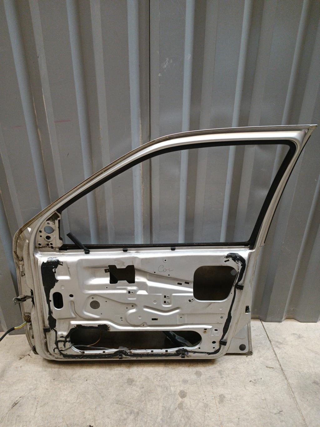 Porte avant droit FORD SIERRA PHASE 2 Essence - 1