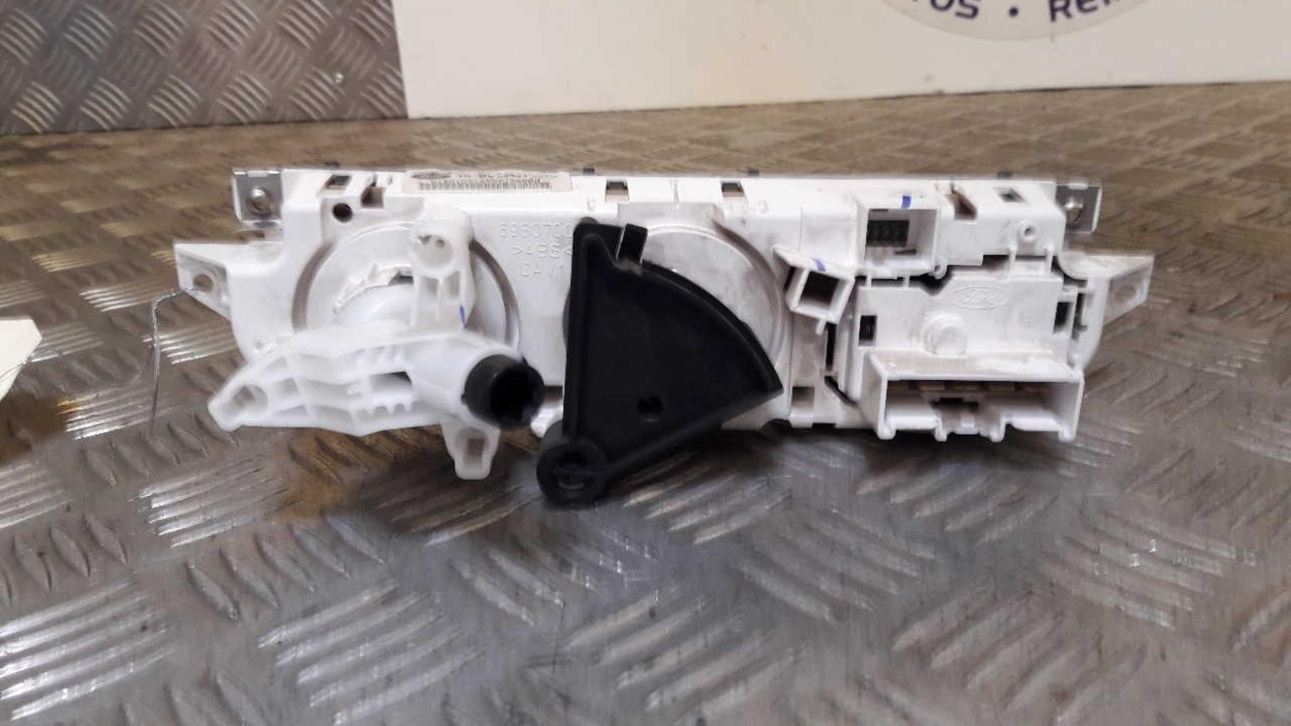 Commande chauffage FORD FOCUS 2 PHASE 1 Diesel - 1