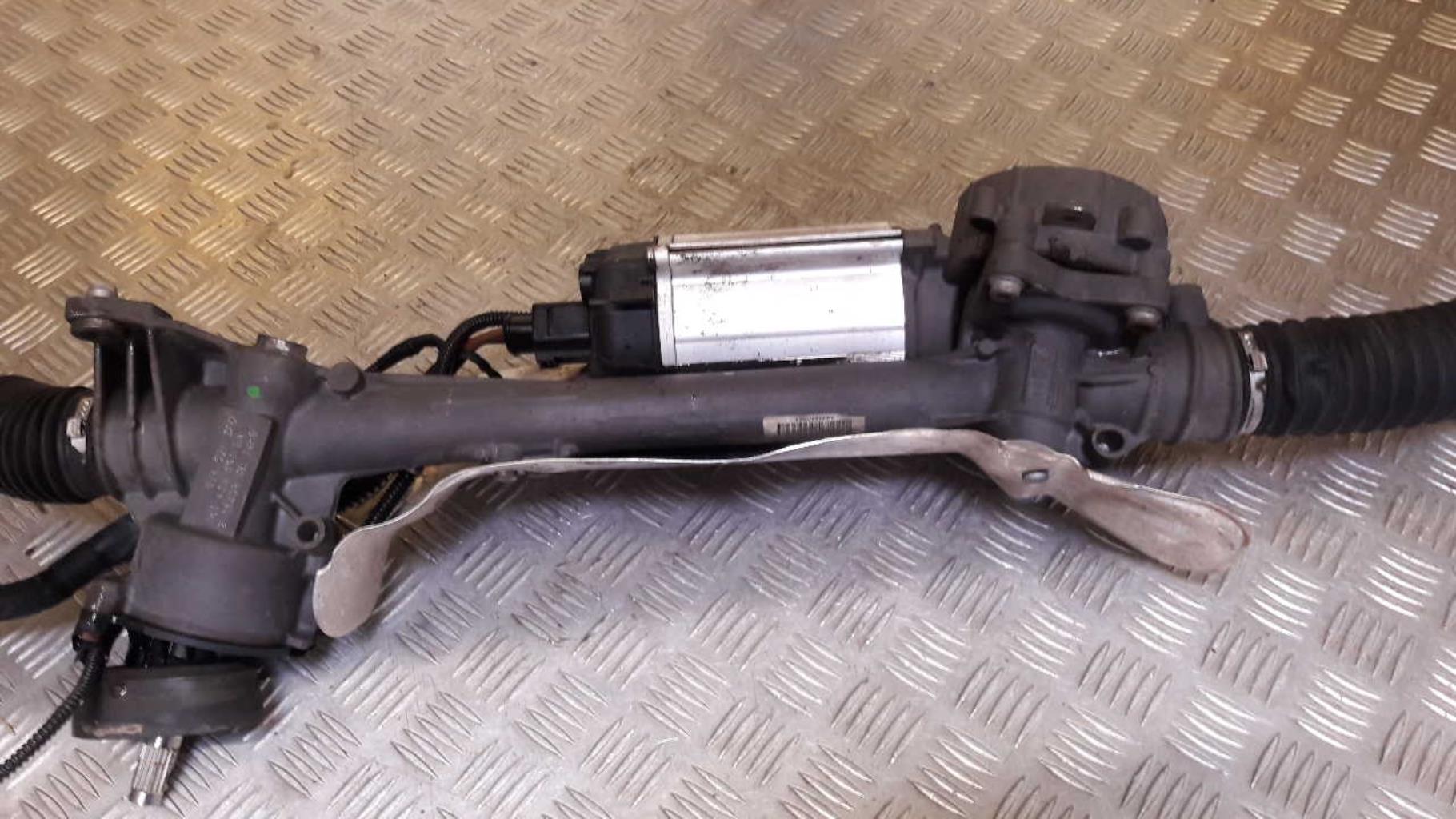 Cremaillere assistee VOLKSWAGEN GOLF 6 BREAK Diesel - 1
