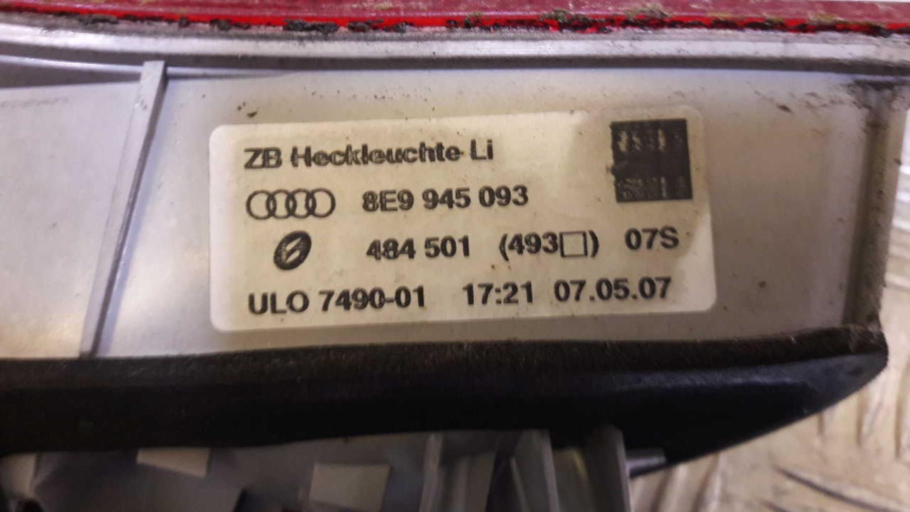 Feu arriere secondaire gauche (feux) AUDI A4 2 AVANT PHASE 2 BREAK Diesel - 1
