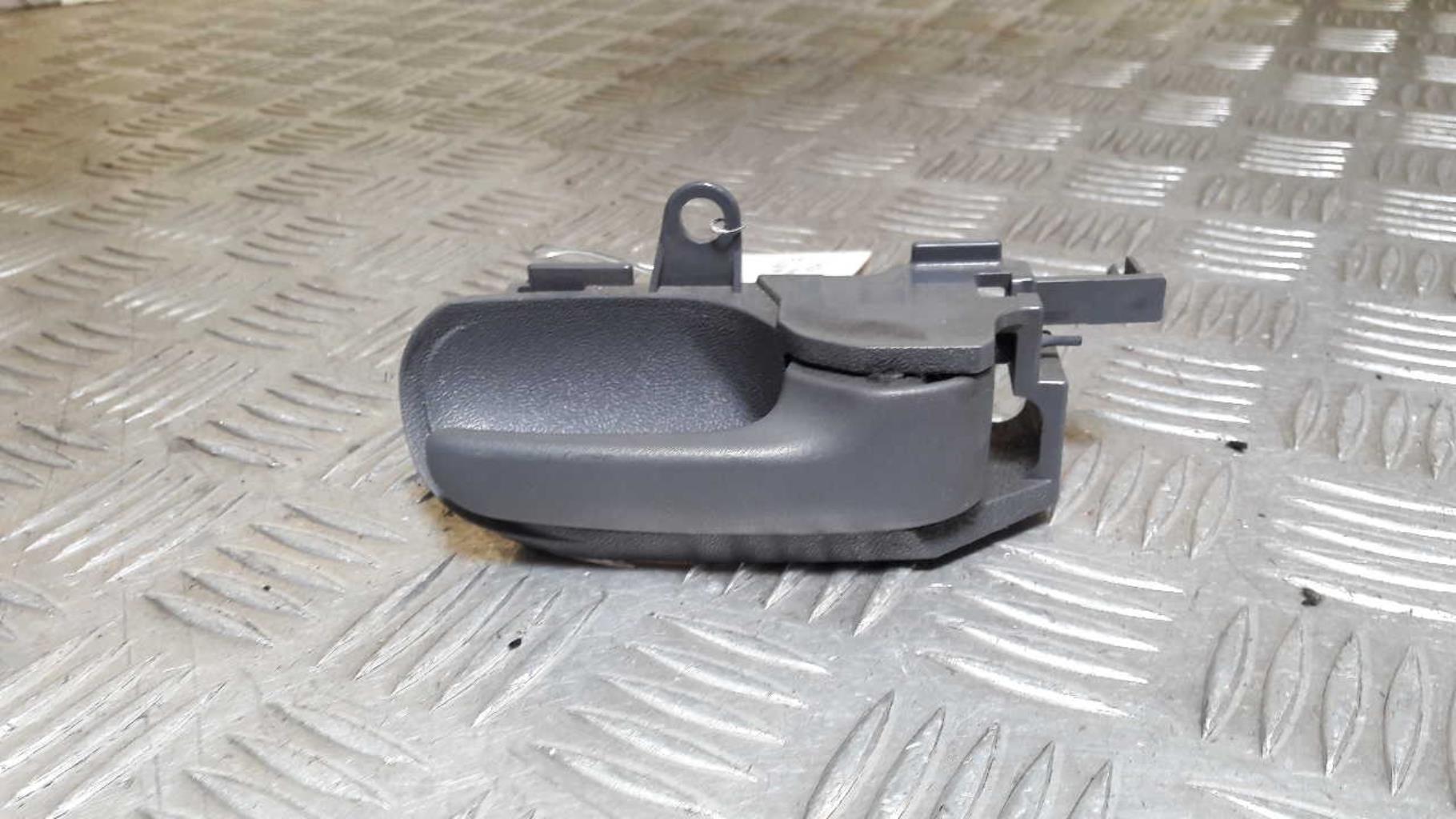 Poignee interieur avant droit CITROEN C1 1 PHASE 1 Diesel - 1