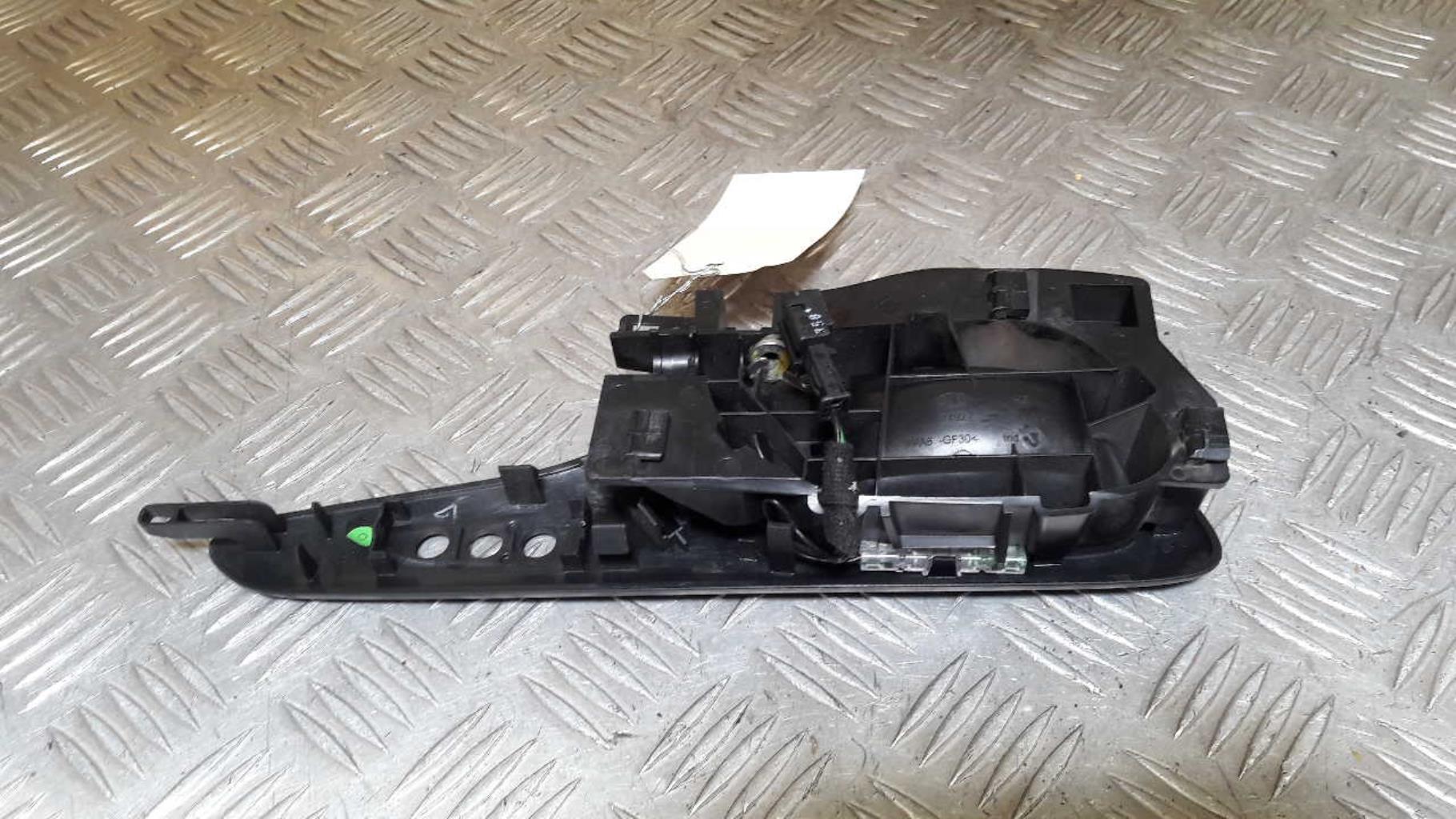 Poignee interieur avant gauche CITROEN C5 2 BREAK  - 1