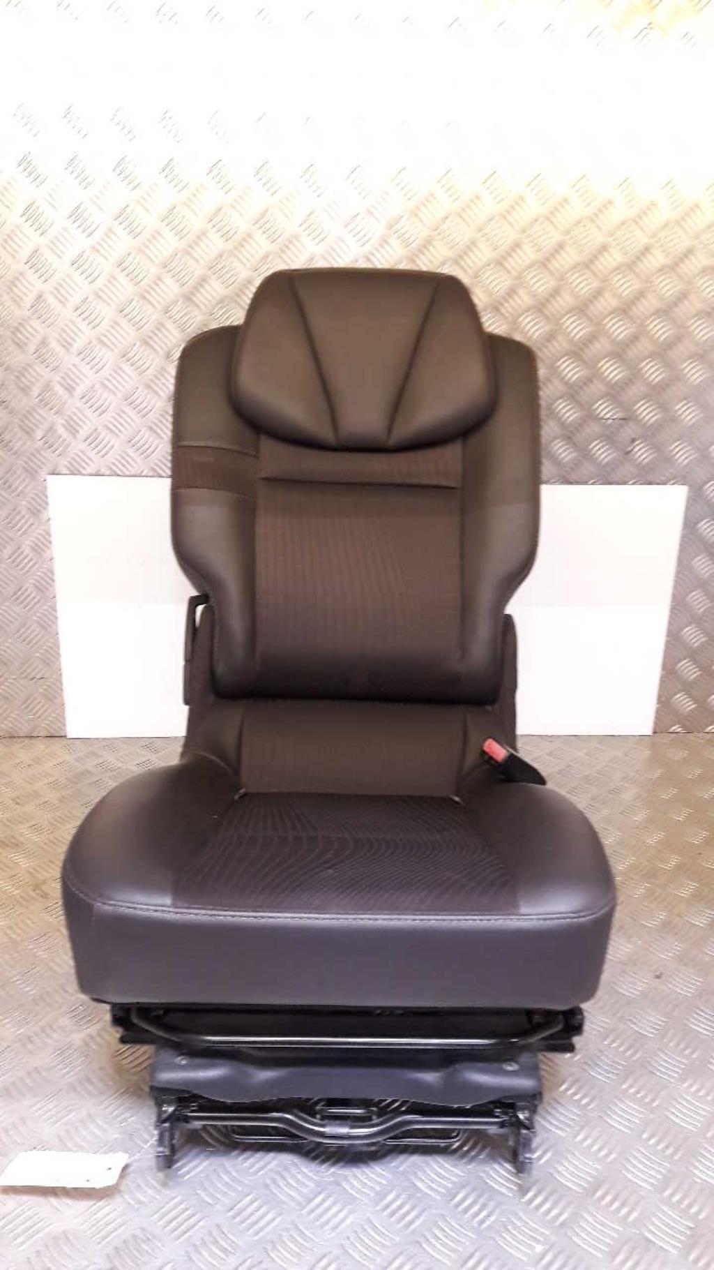 Siege arriere central RENAULT SCENIC 3 PHASE 1 Diesel - 1