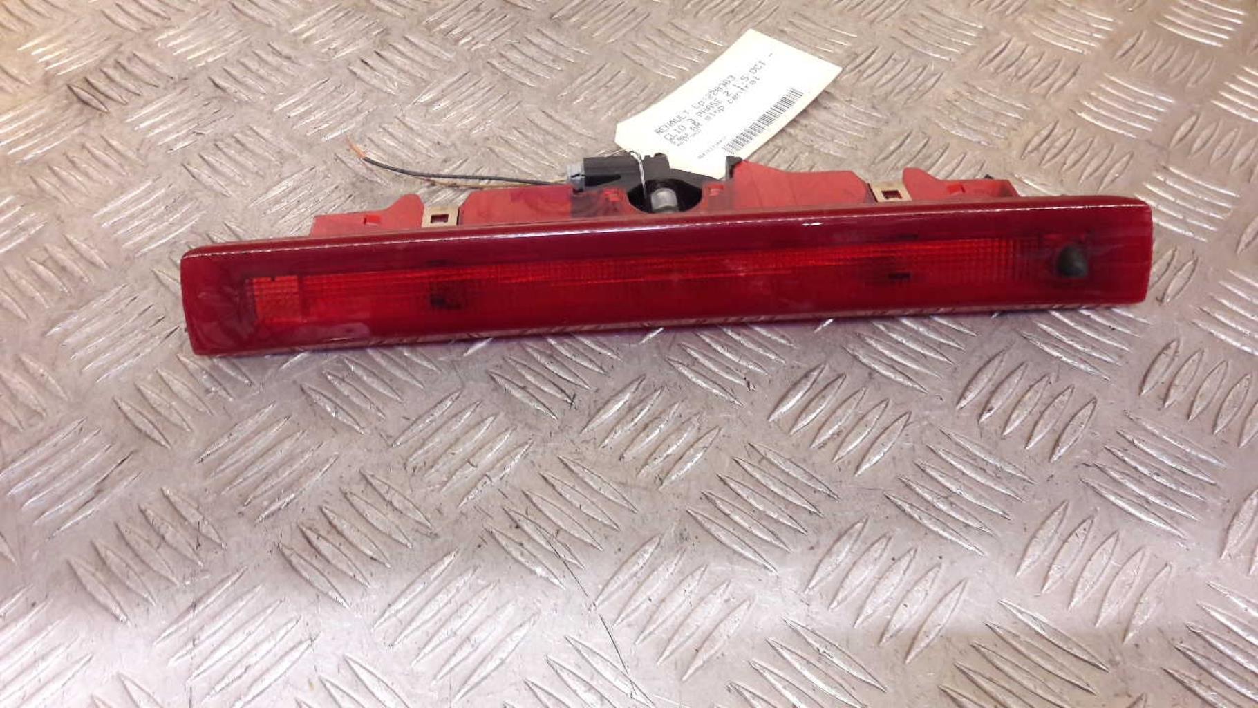 Feu arriere stop central RENAULT CLIO 3 PHASE 2 Diesel - 1