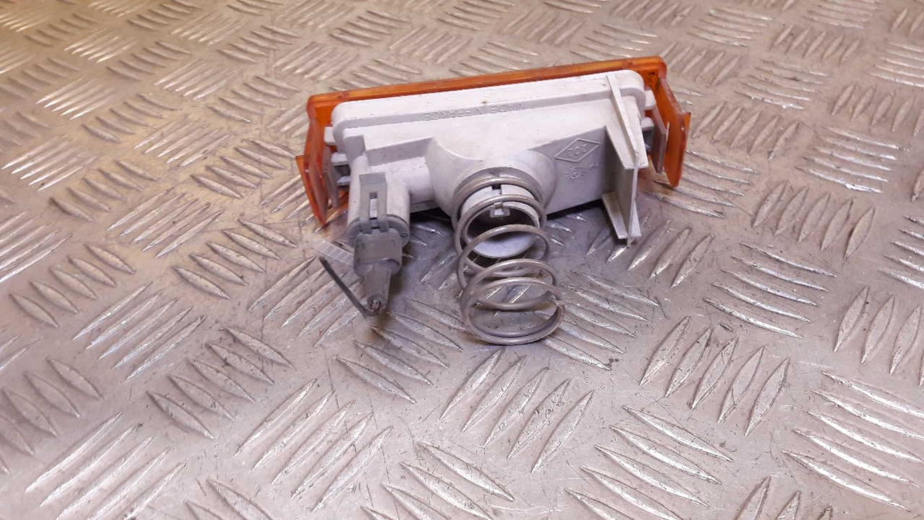 Optique avant secondaire gauche (feux)(clignotant) RENAULT EXPRESS PHASE 1 Diesel - 1