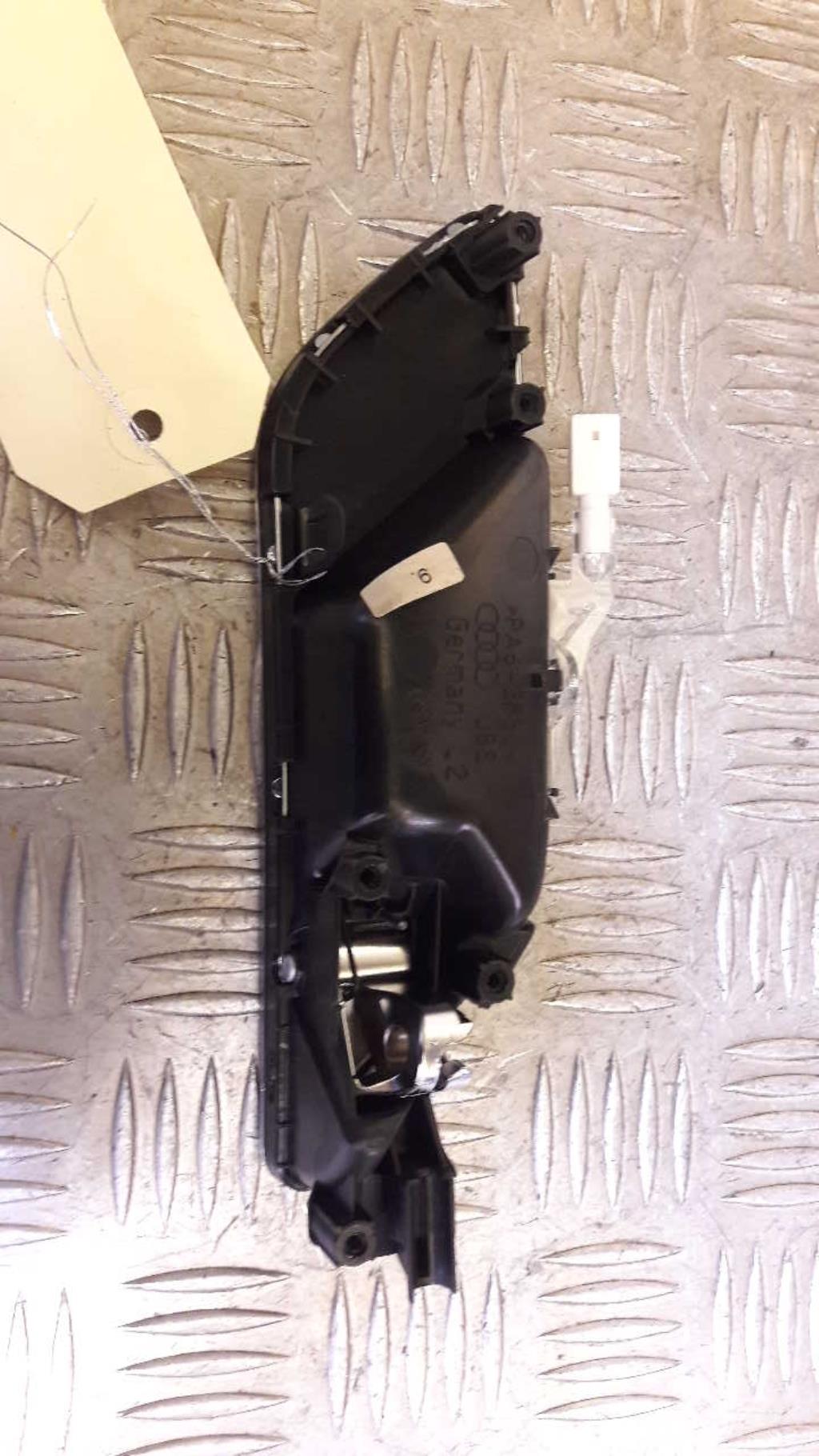 Poignee interieur arriere gauche AUDI A3 3 SPORTBACK PHASE 2  - 1