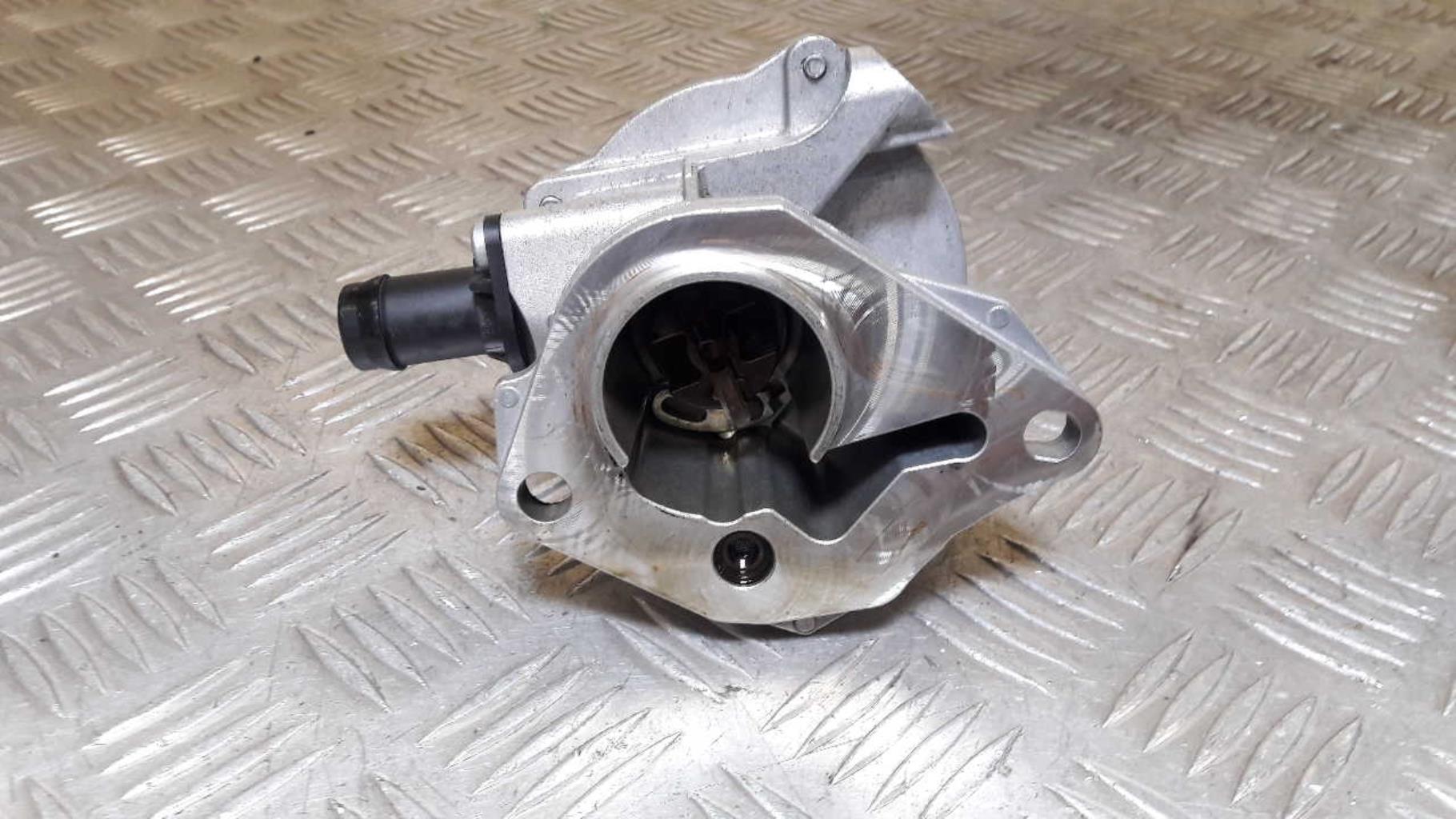 Pompe à vide RENAULT CLIO 3 PHASE 2 Diesel - 1