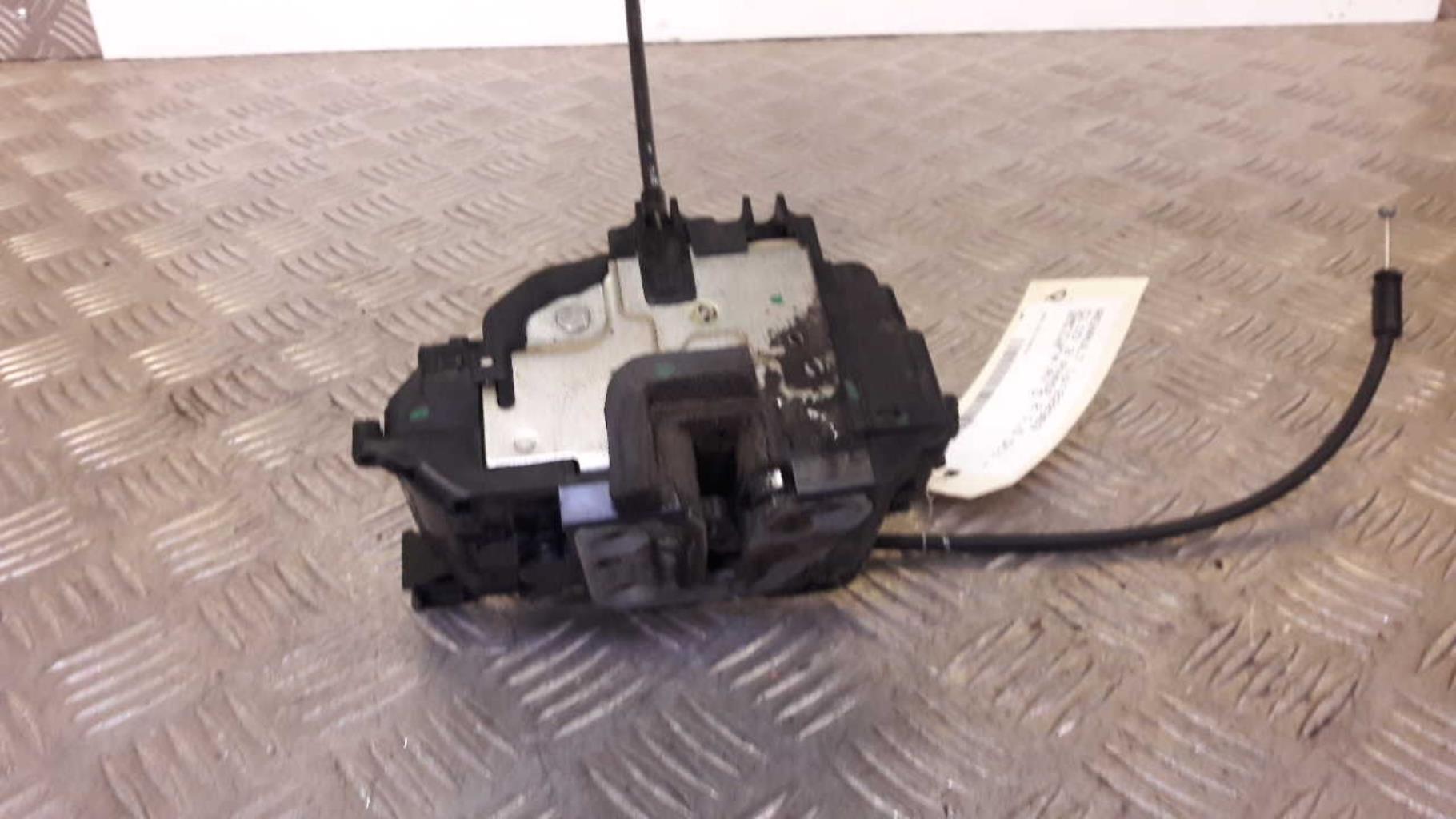 Serrure avant droit RENAULT CLIO 3 PHASE 2 Diesel - 1