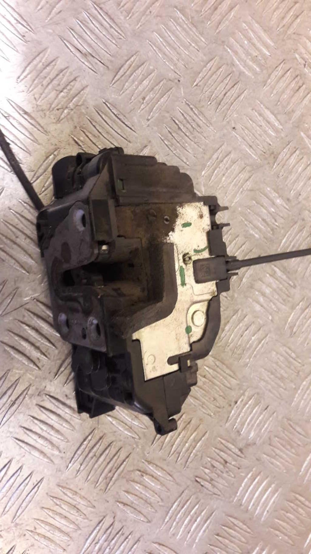 Serrure avant gauche RENAULT CLIO 3 PHASE 2 Diesel - 1