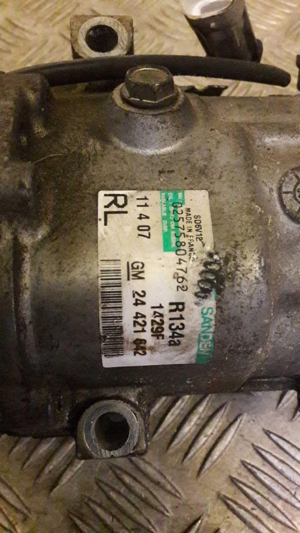 Compresseur clim OPEL MERIVA A PHASE 2 Diesel - 1