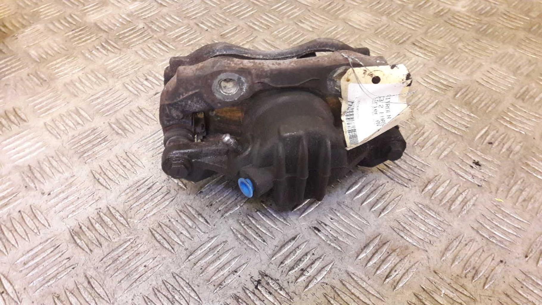 Etrier avant droit (freinage) CITROEN C3 2 PHASE 1 Essence - 1