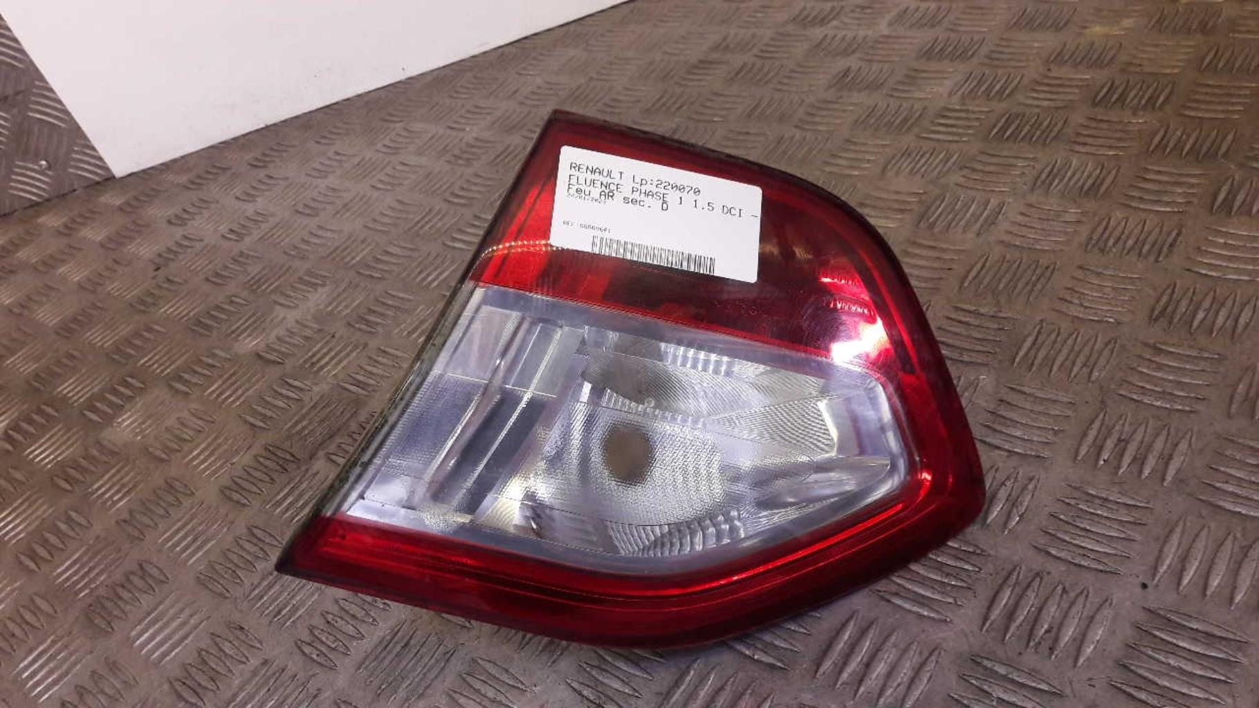 Feu arriere secondaire droit (feux) RENAULT FLUENCE PHASE 1 Diesel - 1