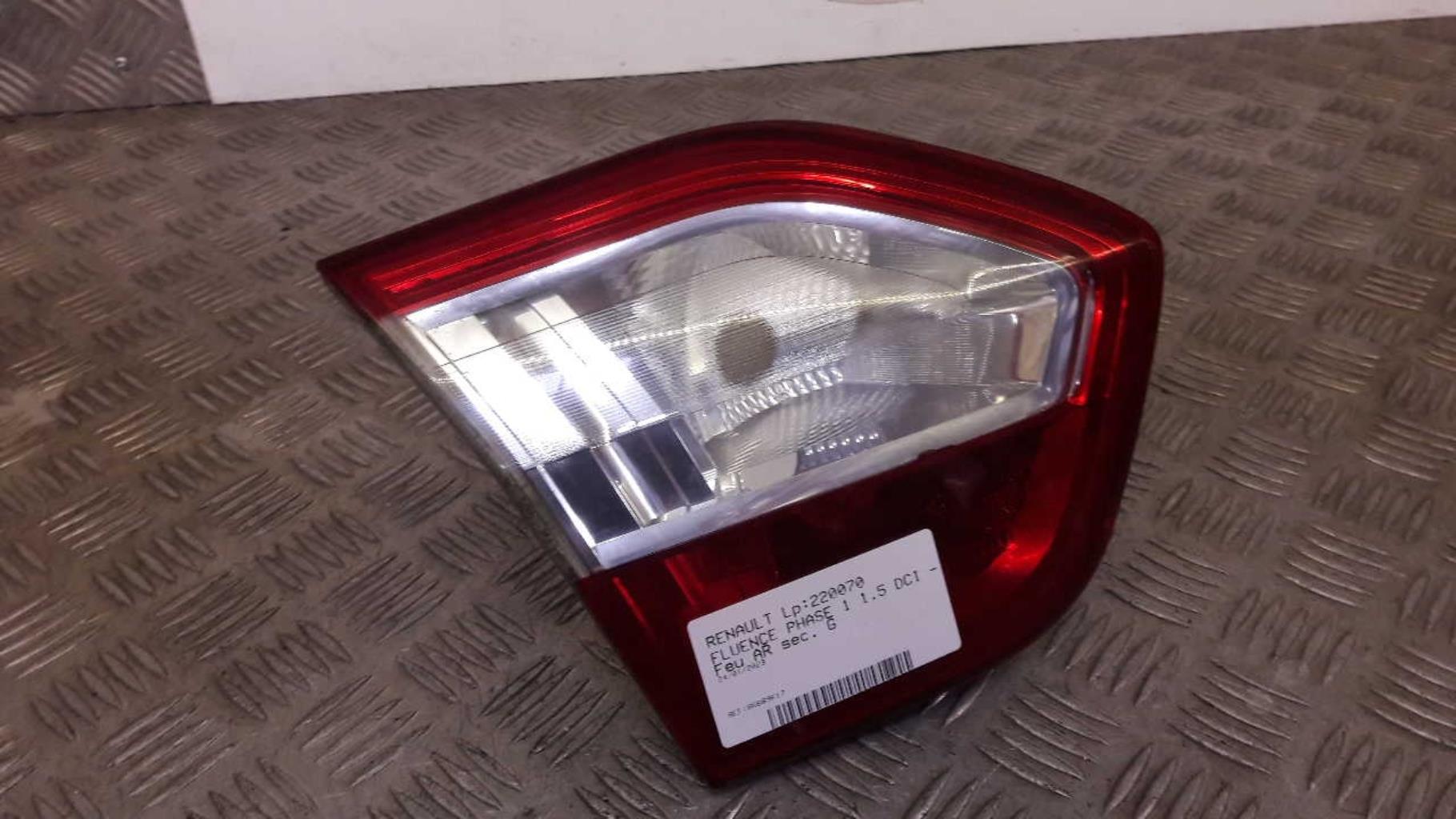 Feu arriere secondaire gauche (feux) RENAULT FLUENCE PHASE 1 Diesel - 1