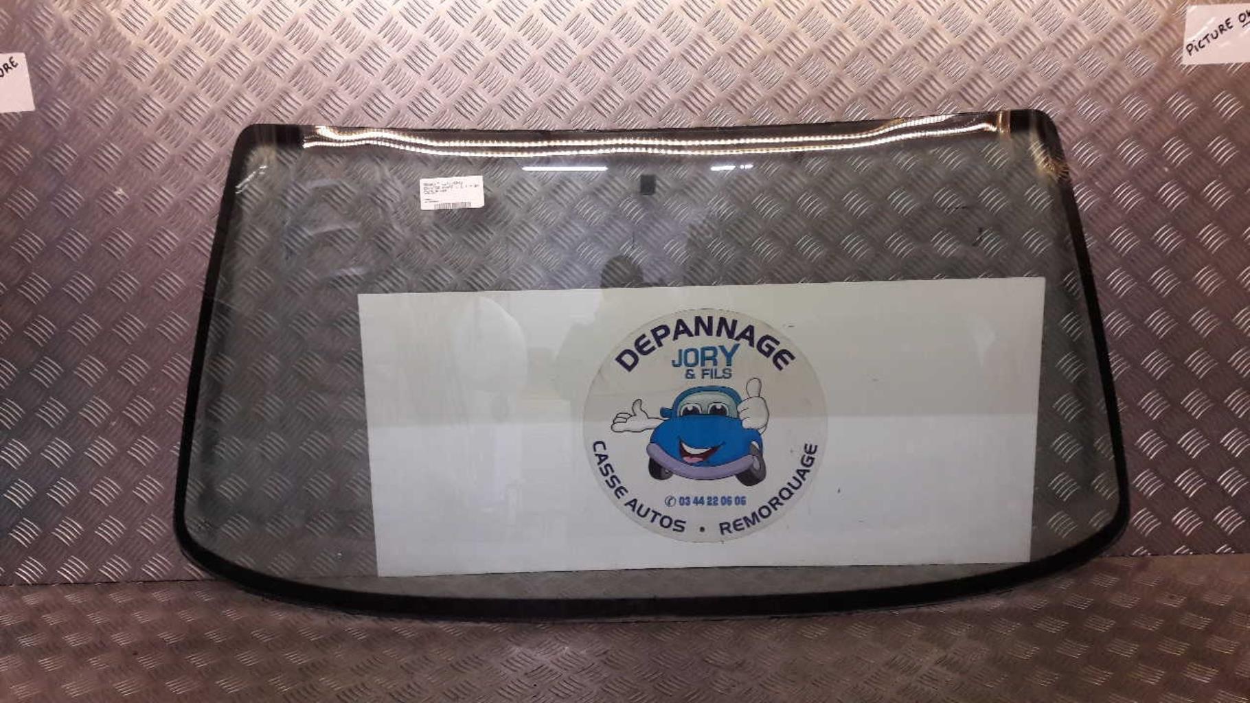 Pare brise RENAULT EXPRESS PHASE 1 Essence - 1