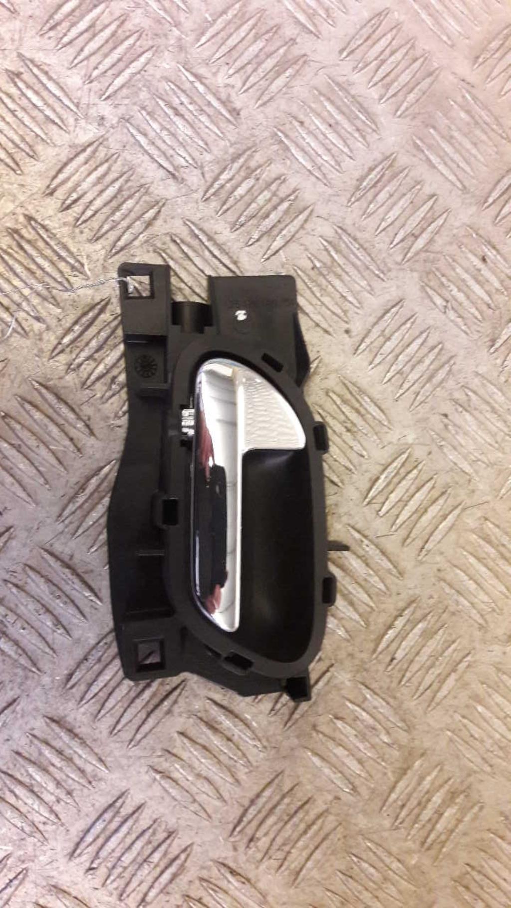 Poignee interieur arriere gauche CITROEN C6 Diesel - 1