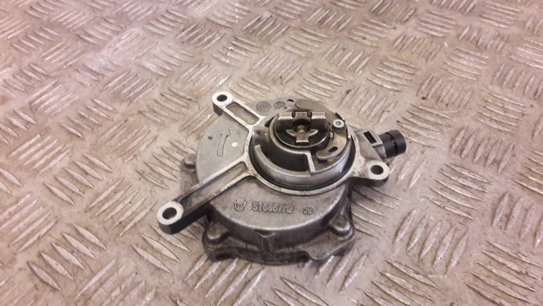 Pompe à vide AUDI A3 2 S3 PHASE 2 Essence - 1