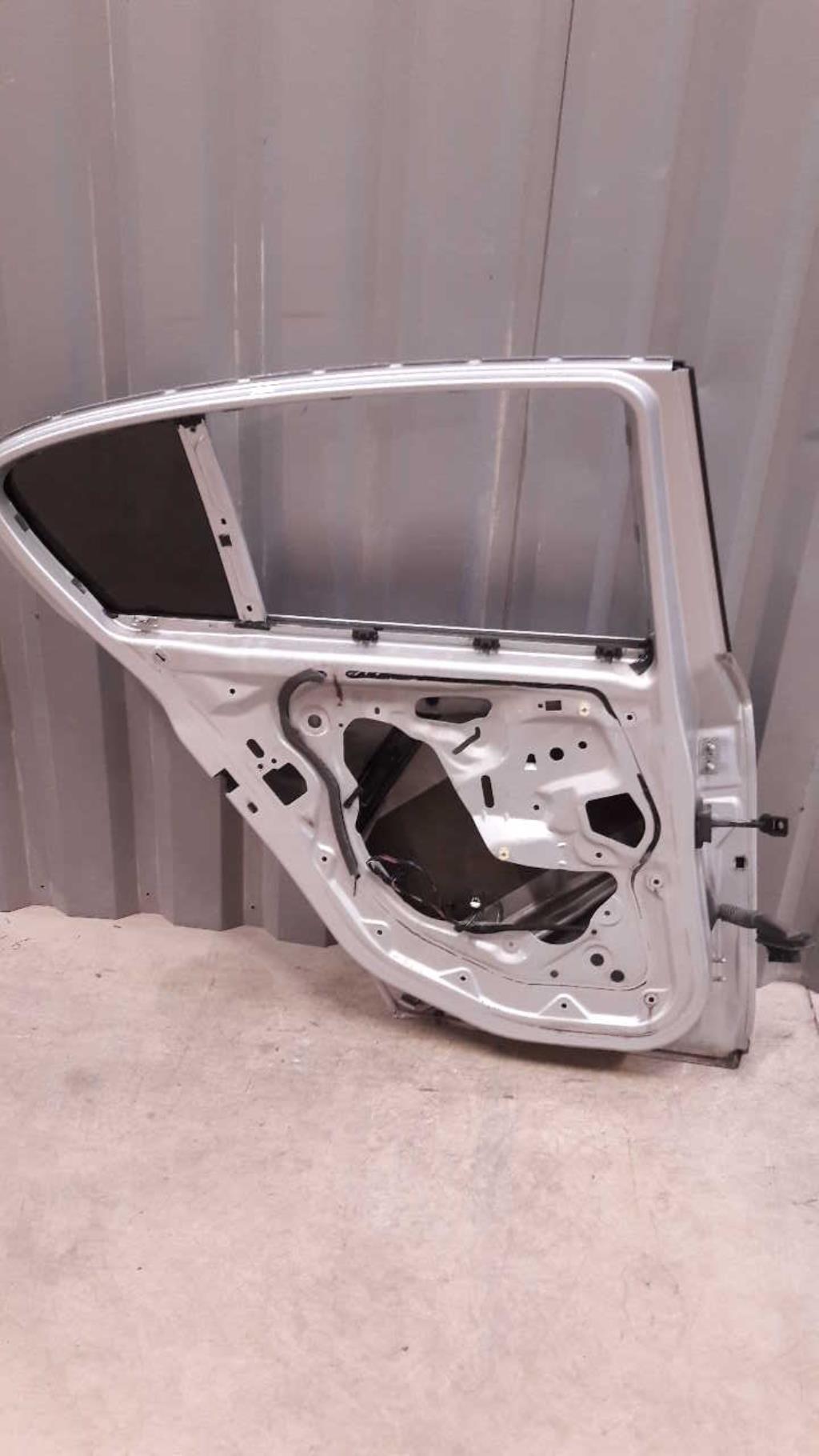 Porte arriere gauche BMW SERIE 1 E87 PHASE 2 Diesel - 1