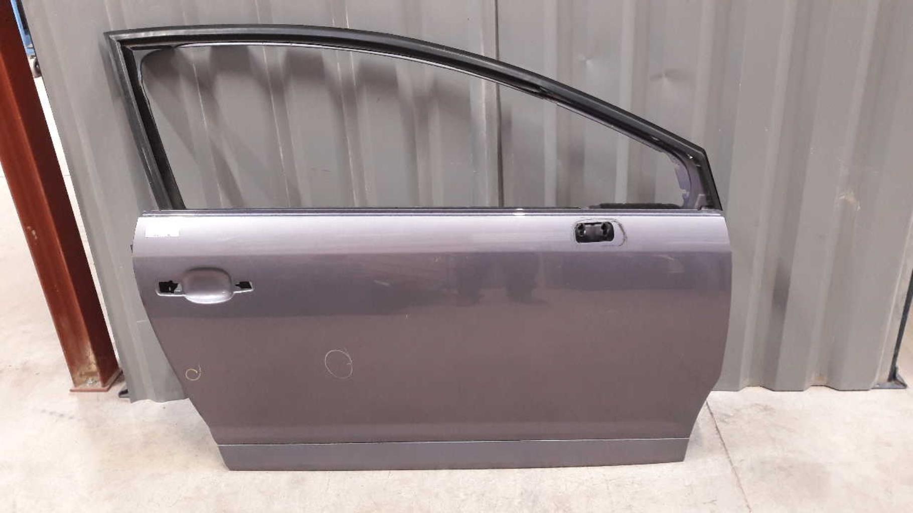 Porte avant droit CITROEN C4 1 PHASE 1 COUPE Diesel - 1