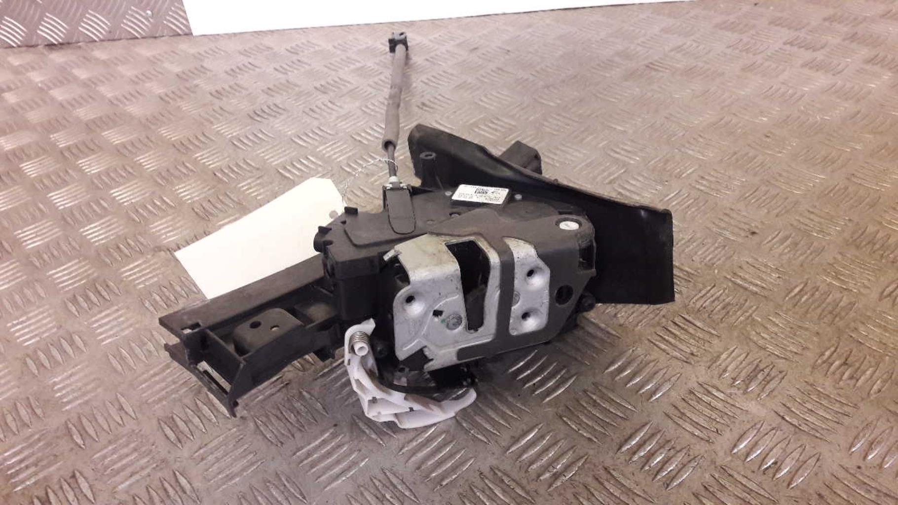 Serrure arriere droit FORD FOCUS 3 PHASE 1 Diesel - 1